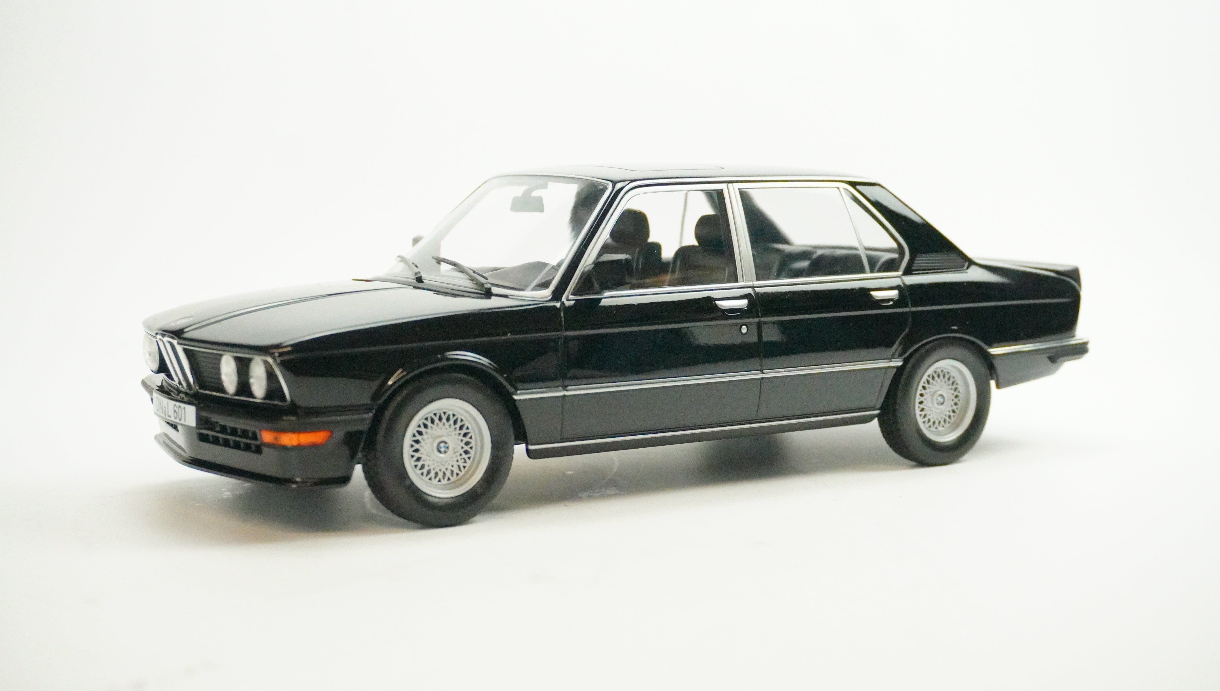 BMW M535i Rarity 1980 1:18