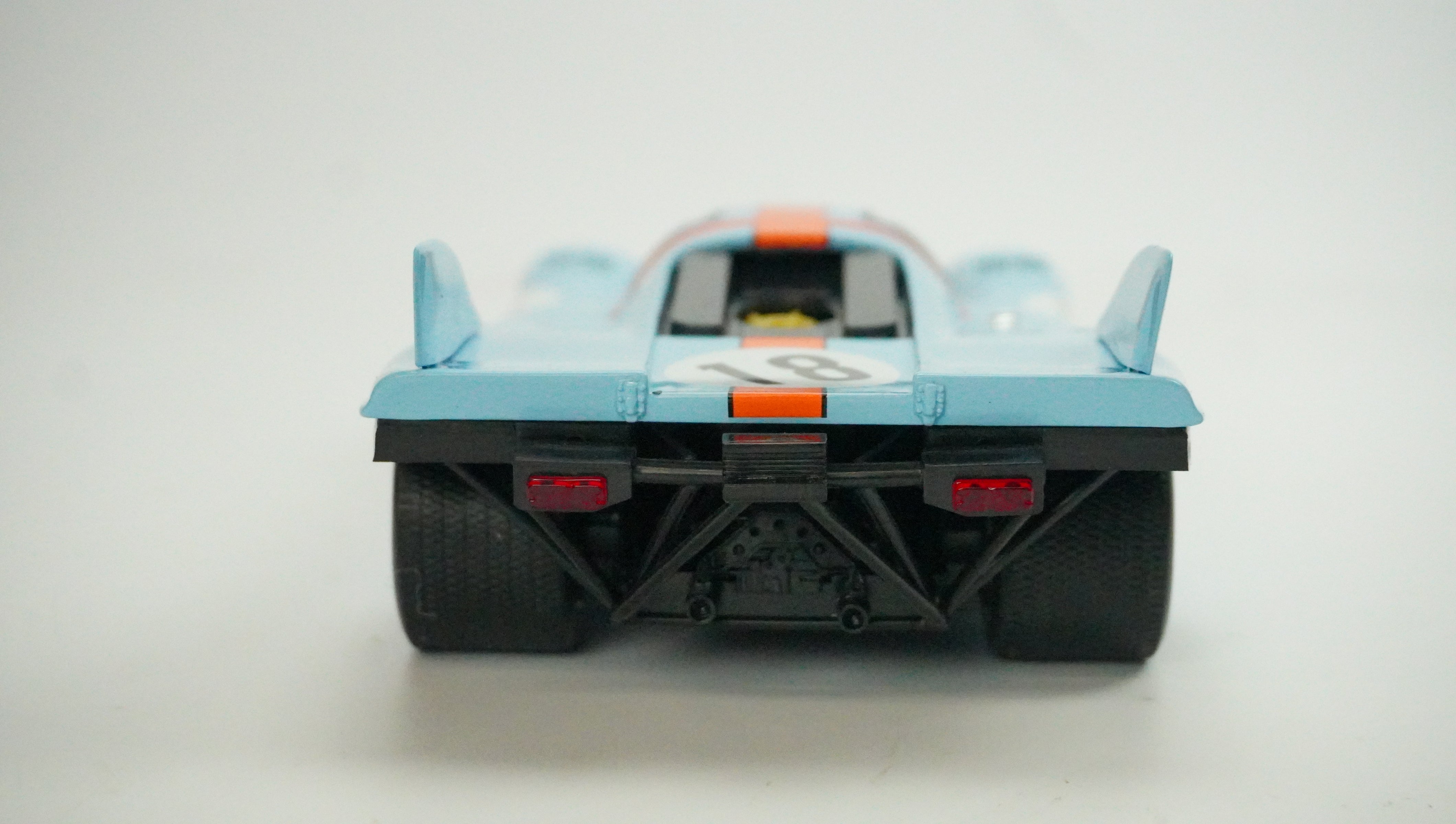 Porsche 917K Gulf-Racing No. 18 1:18