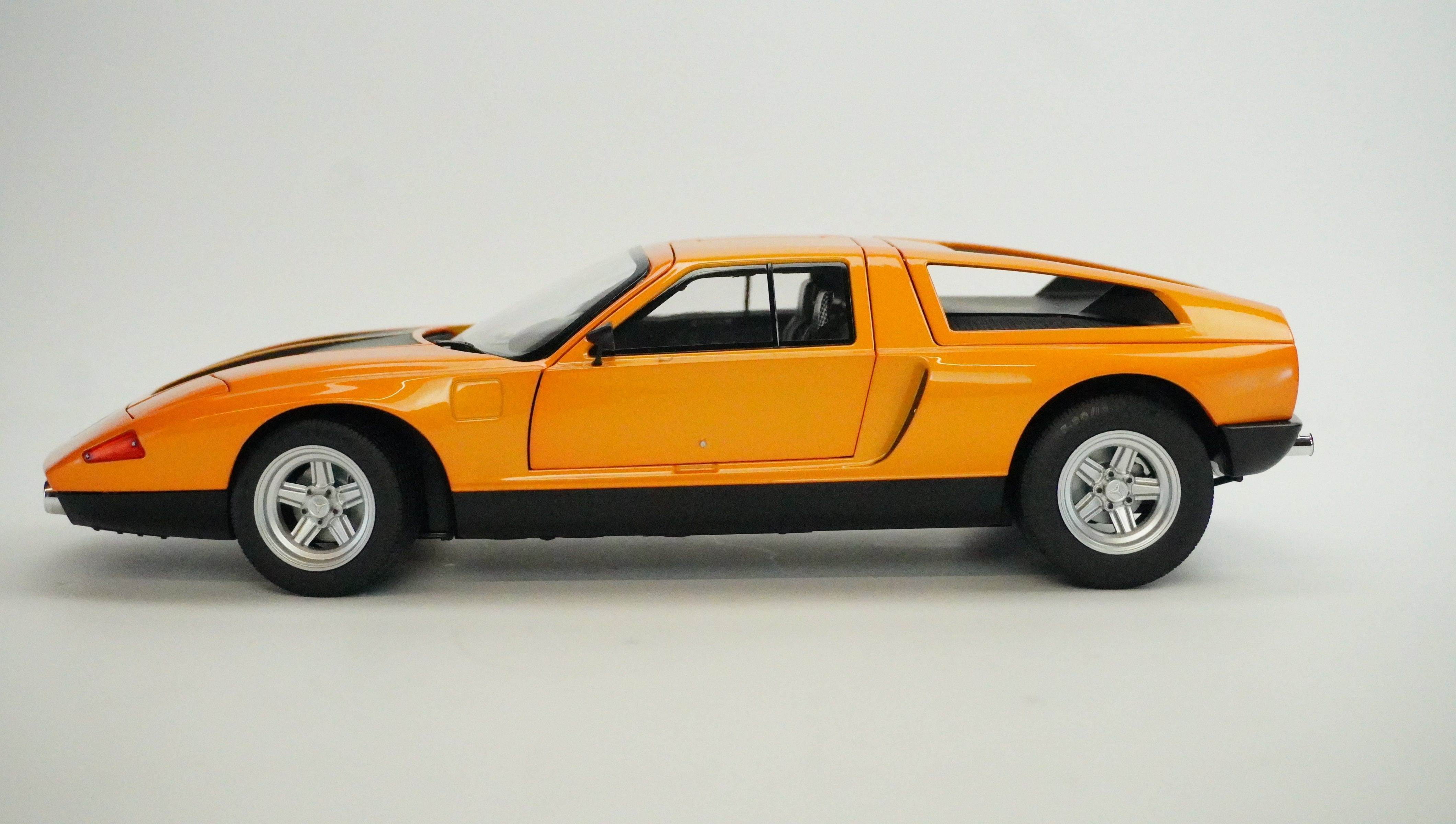 Mercedes Benz C111/II 1970 1:18