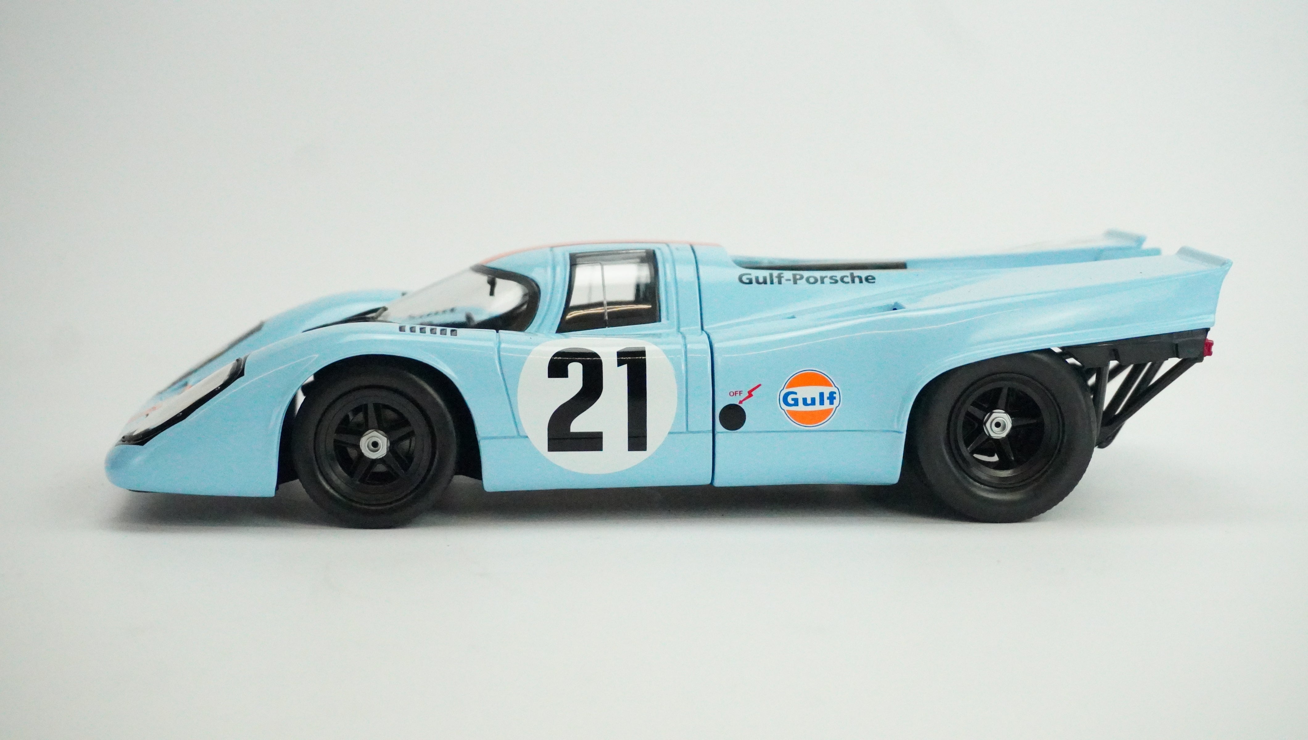 Porsche 917K Gulf Racing No. 21 1:18