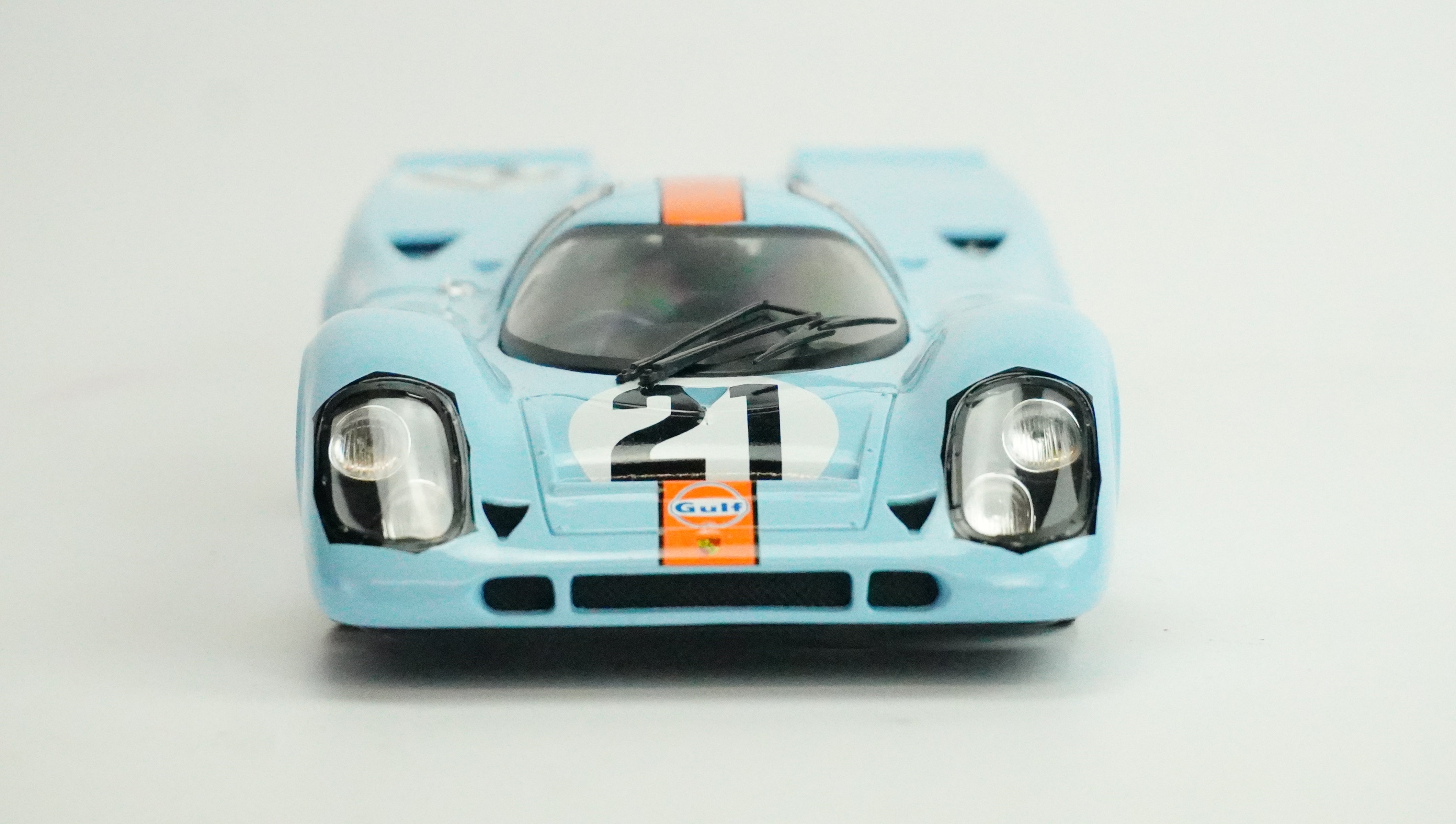 Porsche 917K Gulf Racing No. 21 1:18