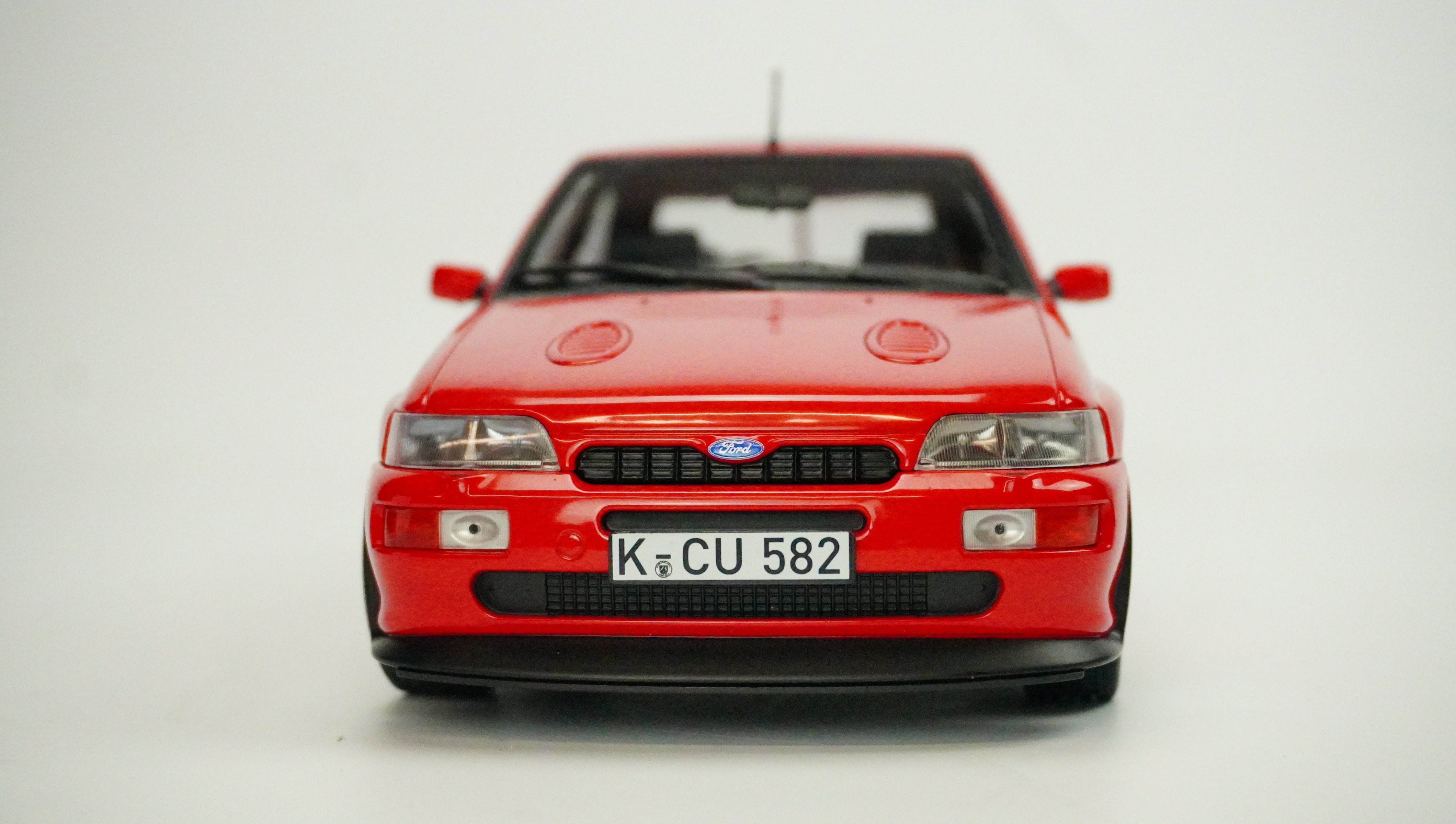 Ford Escort Cosworth Limited 1992 1:18