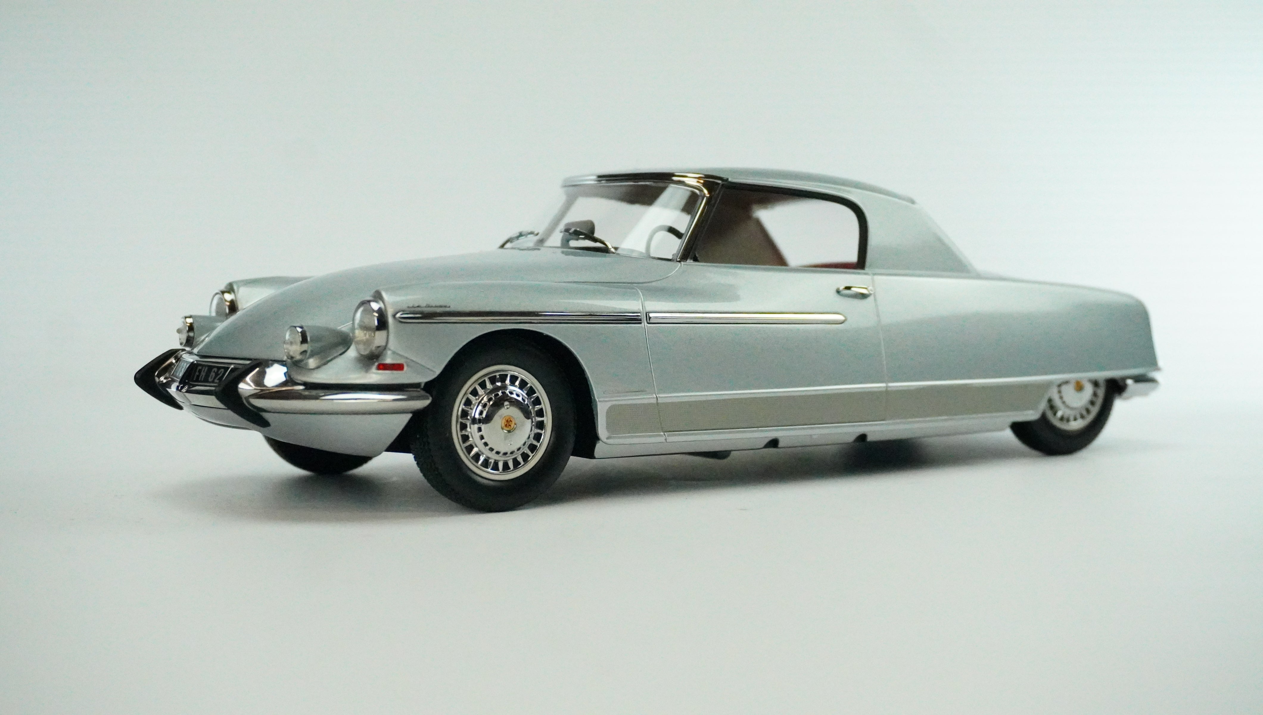 Citroën DS19 Le Dandy Limited 1964 1:18