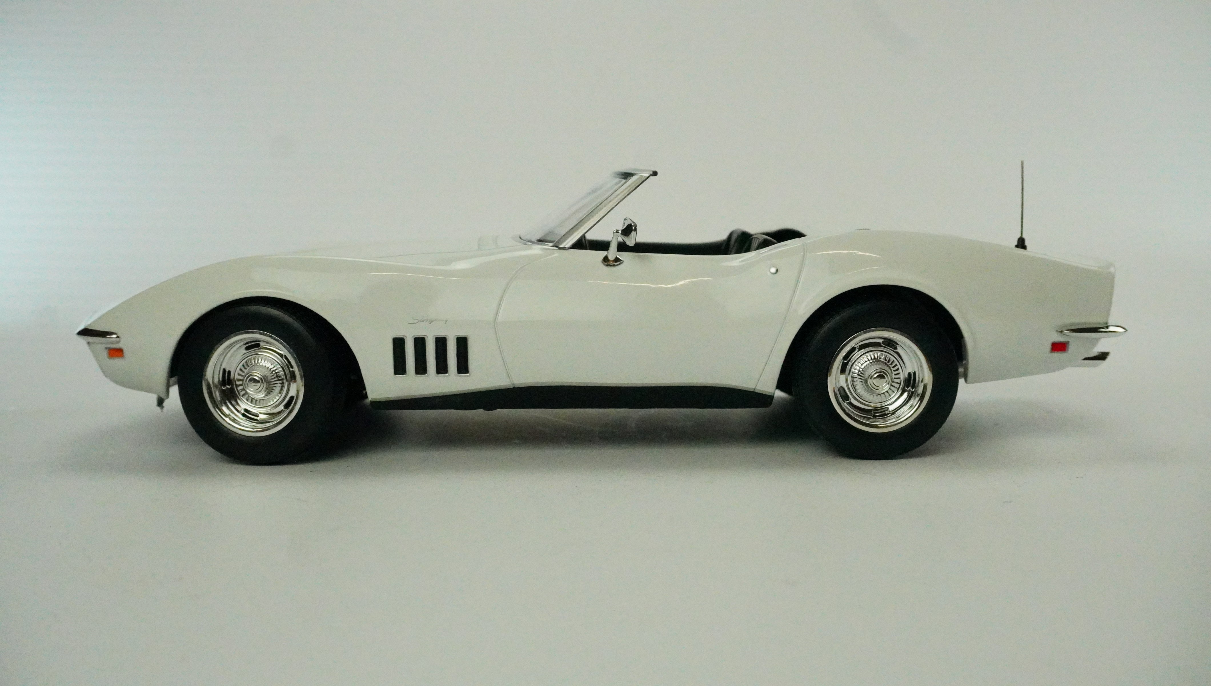 Chevrolet Corvette Cabrio 1969 1:18