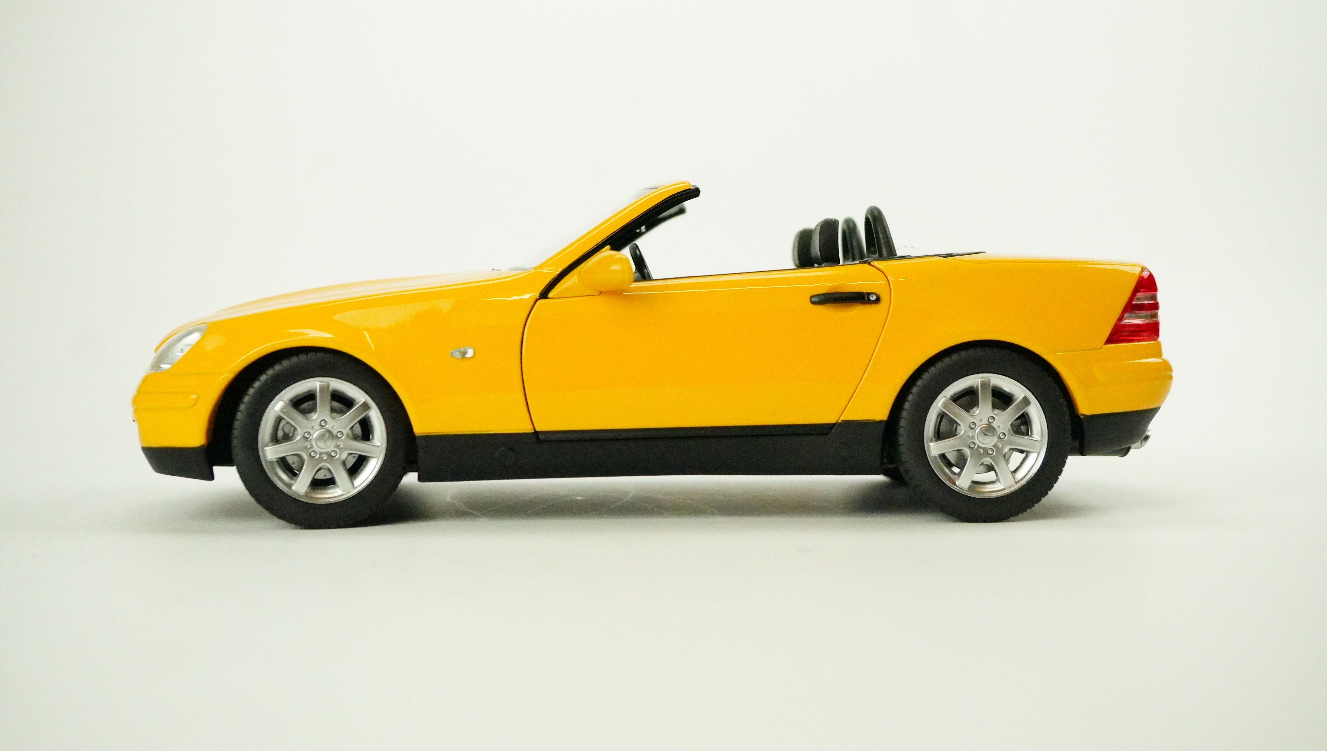 Mercedes Benz SLK 200 Cabrio 1996 1:18