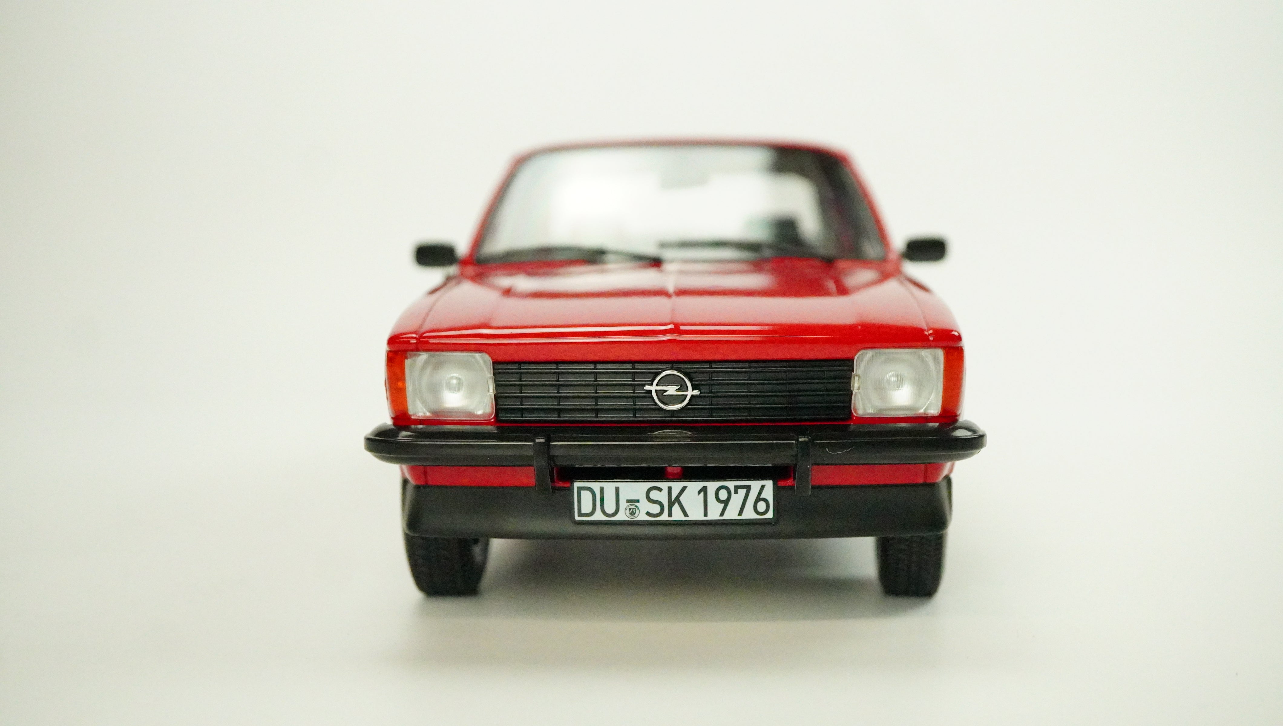Opel Kadett Rally 1.6 S 1977 1:18