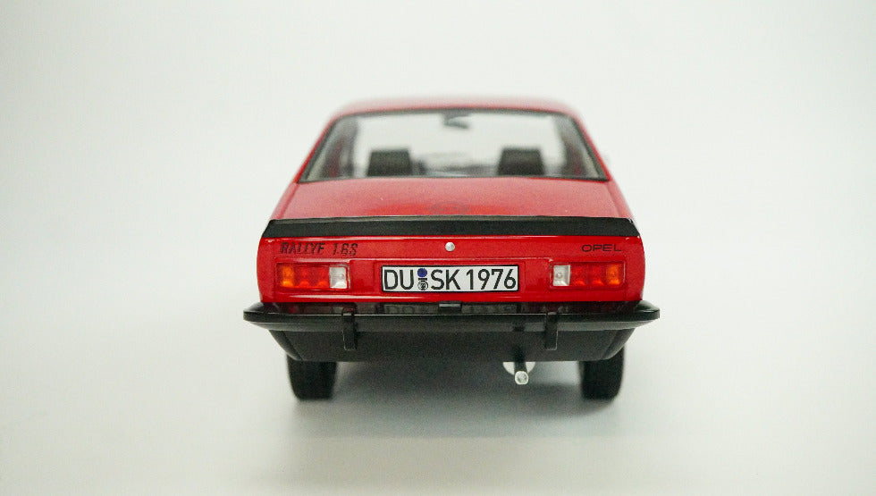 Opel Sammler Red 1977 1:18