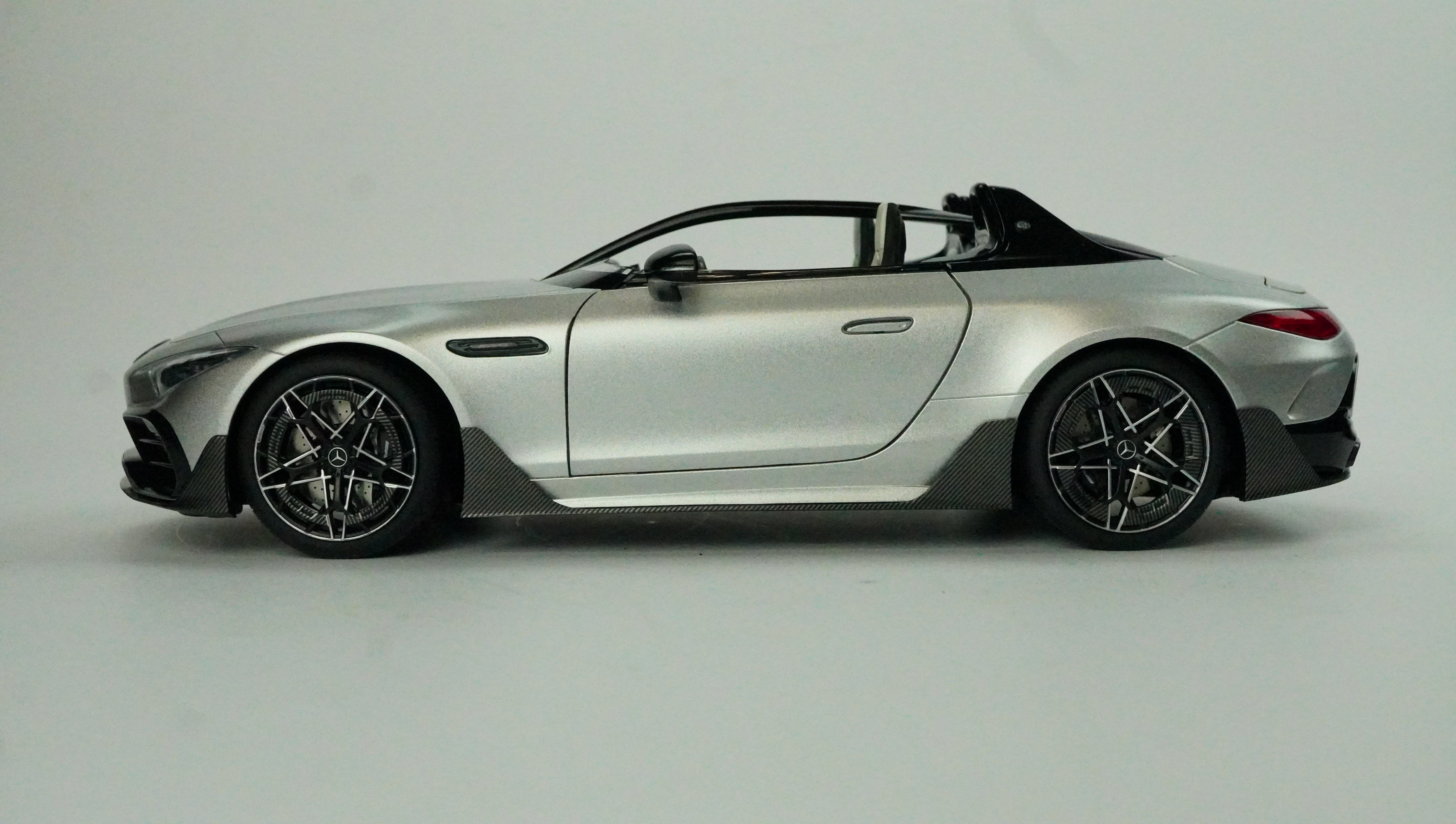 Mercedes Benz SL-Class AMG 4.0 1:18