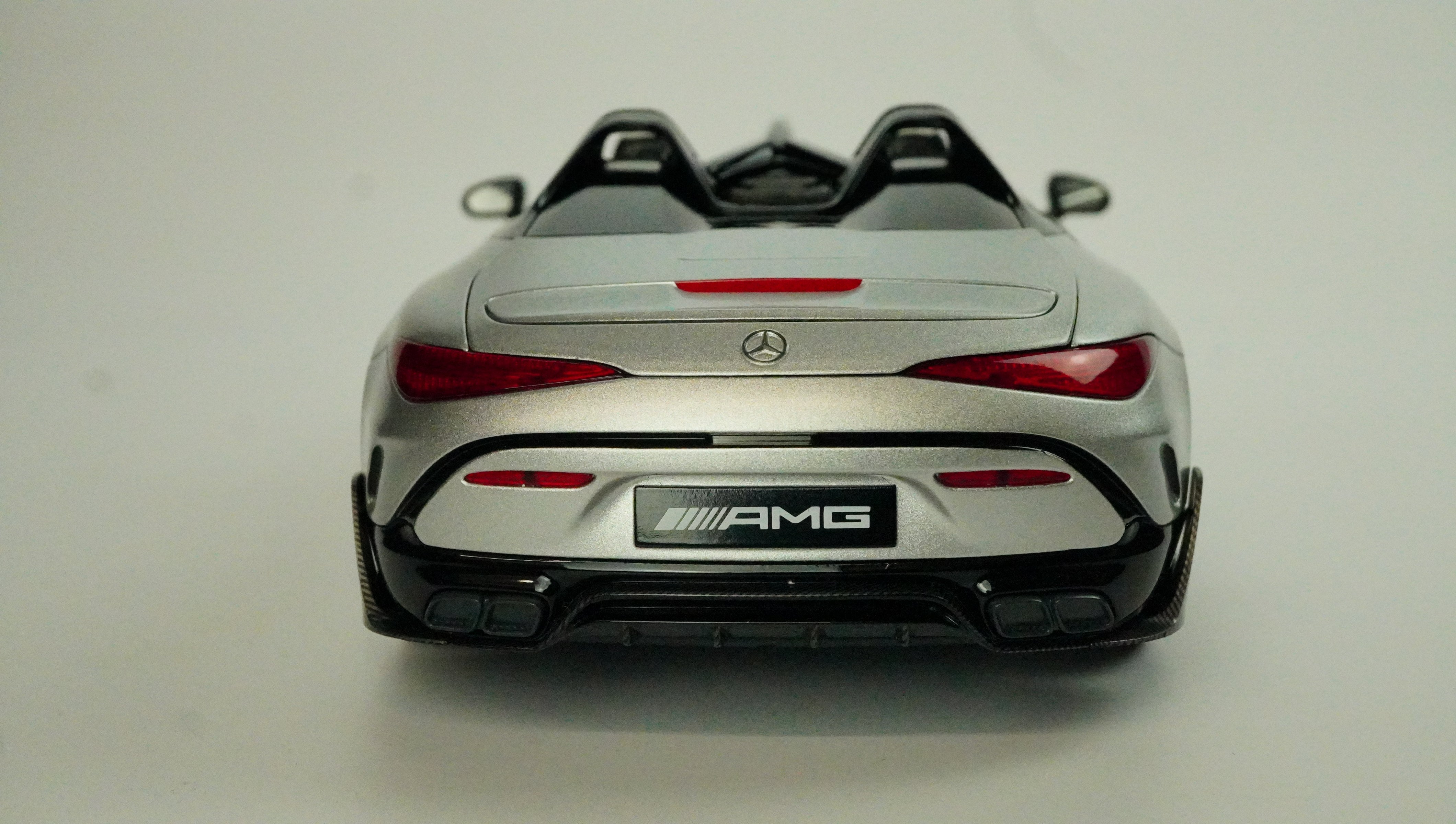 Mercedes Benz SL-Class AMG 4.0 1:18