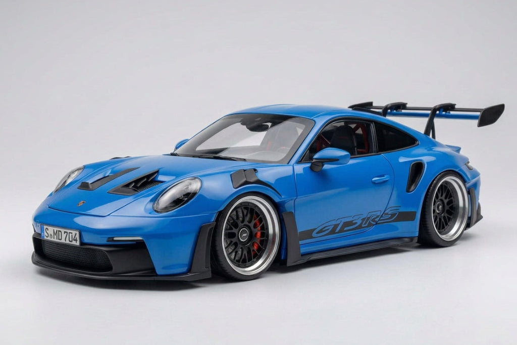 Porsche Blau 1:18 Hot New