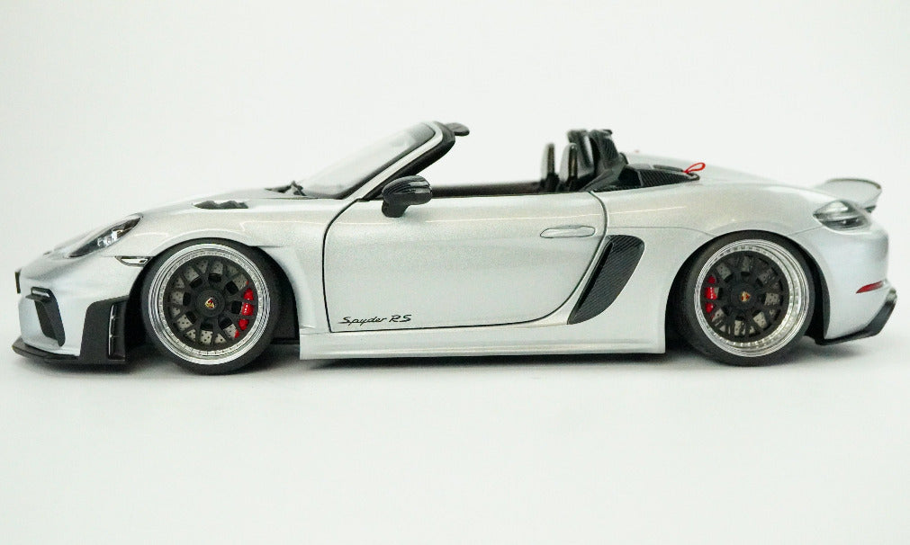 Spyder Hot Sammler New 1:18