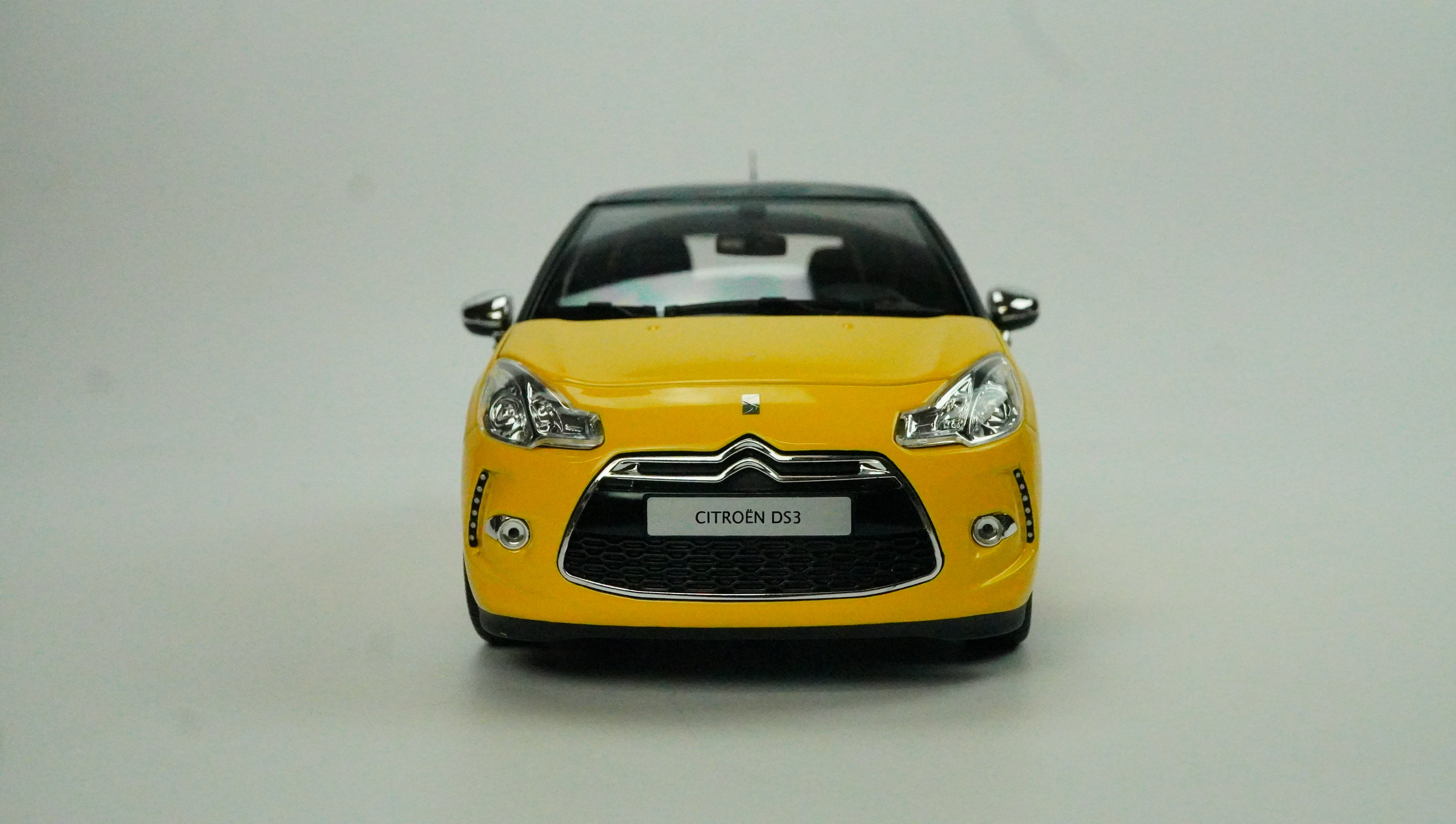 Citroen DS3 2010 1:18