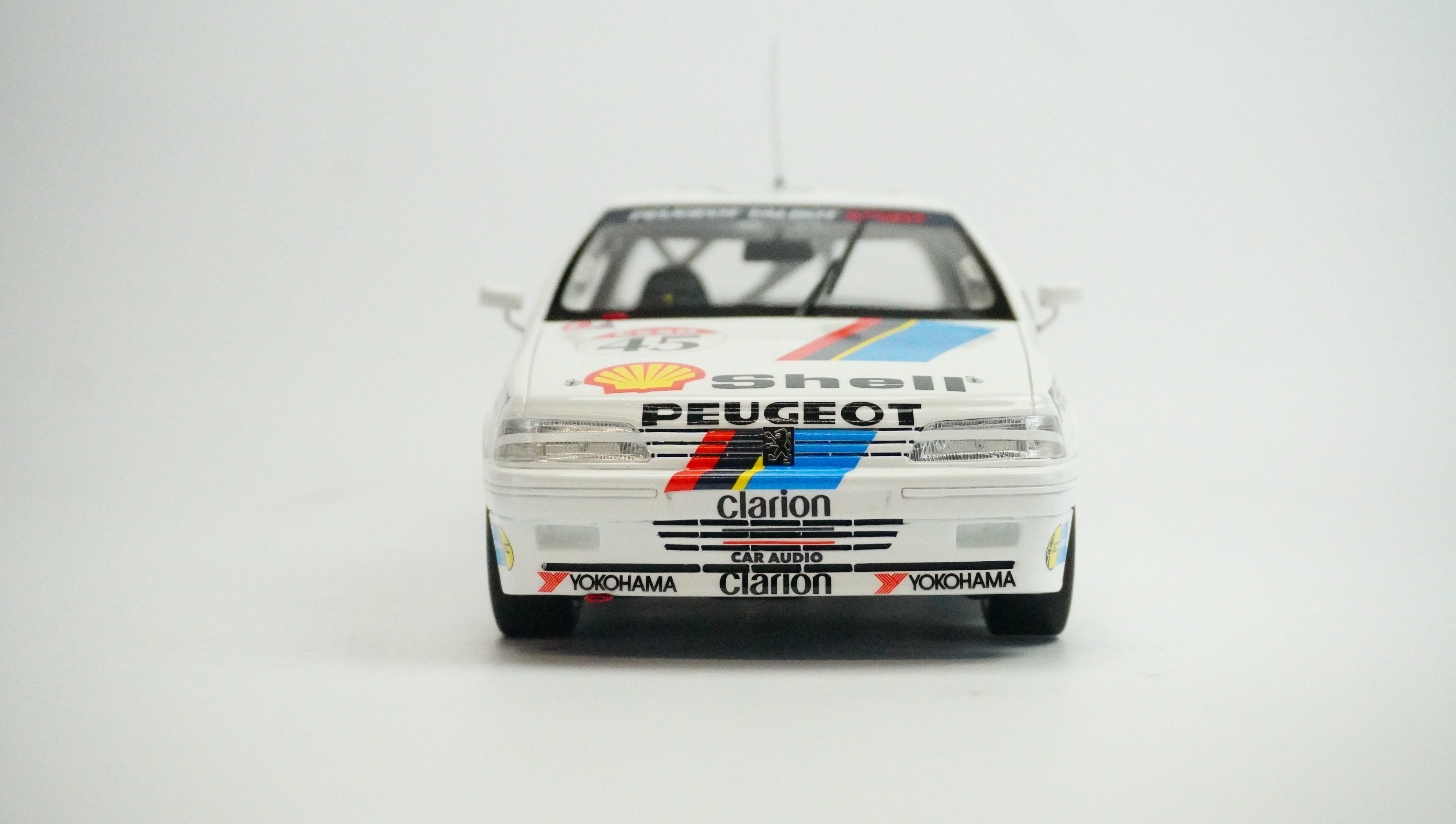 Peugeot 405 MI16 No. 45 1992 1:18