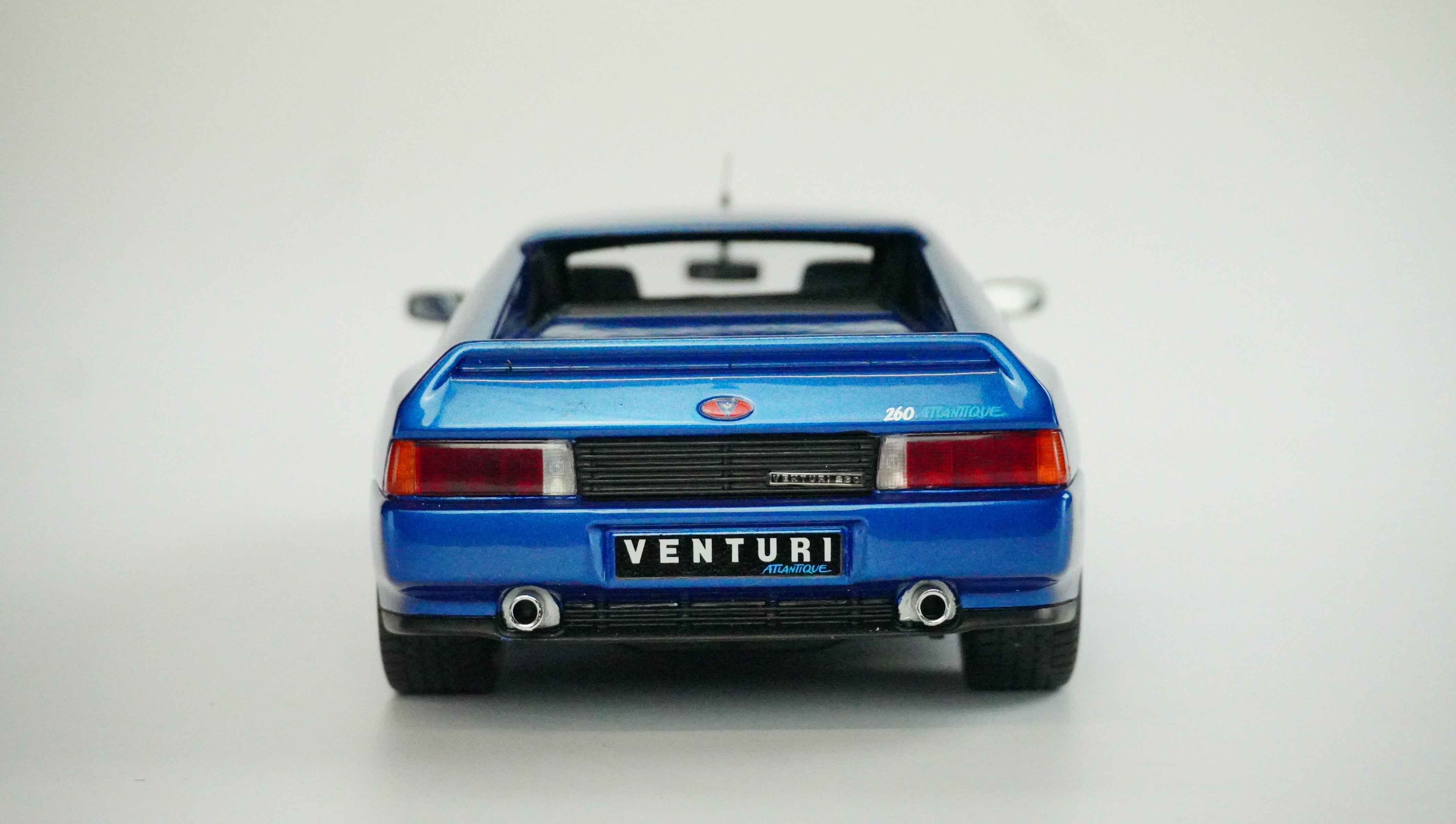 Venturi 260 Atlantique Rarität Limited 1:18