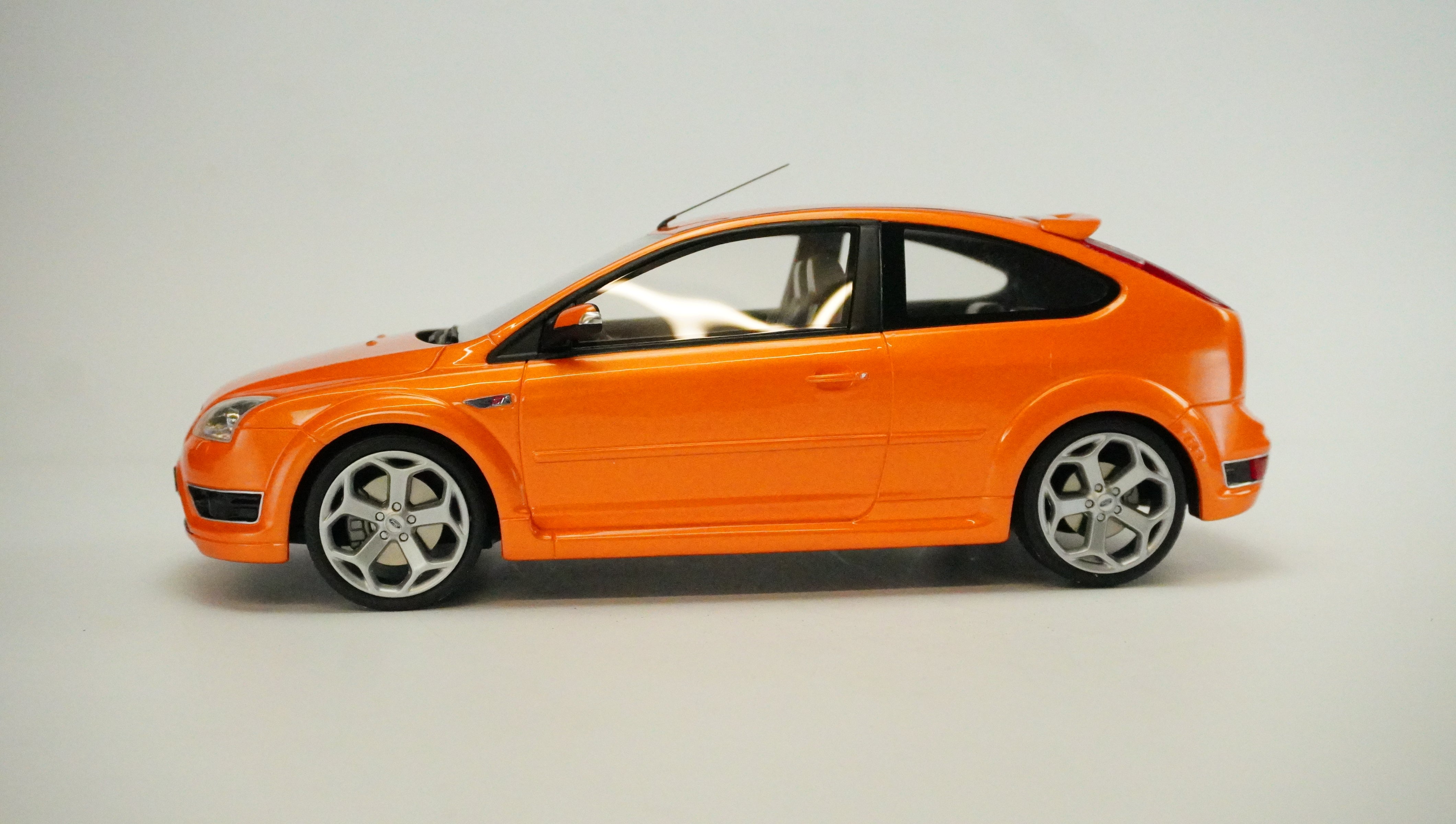Ford Focus ST 2.5 Limited 1:18