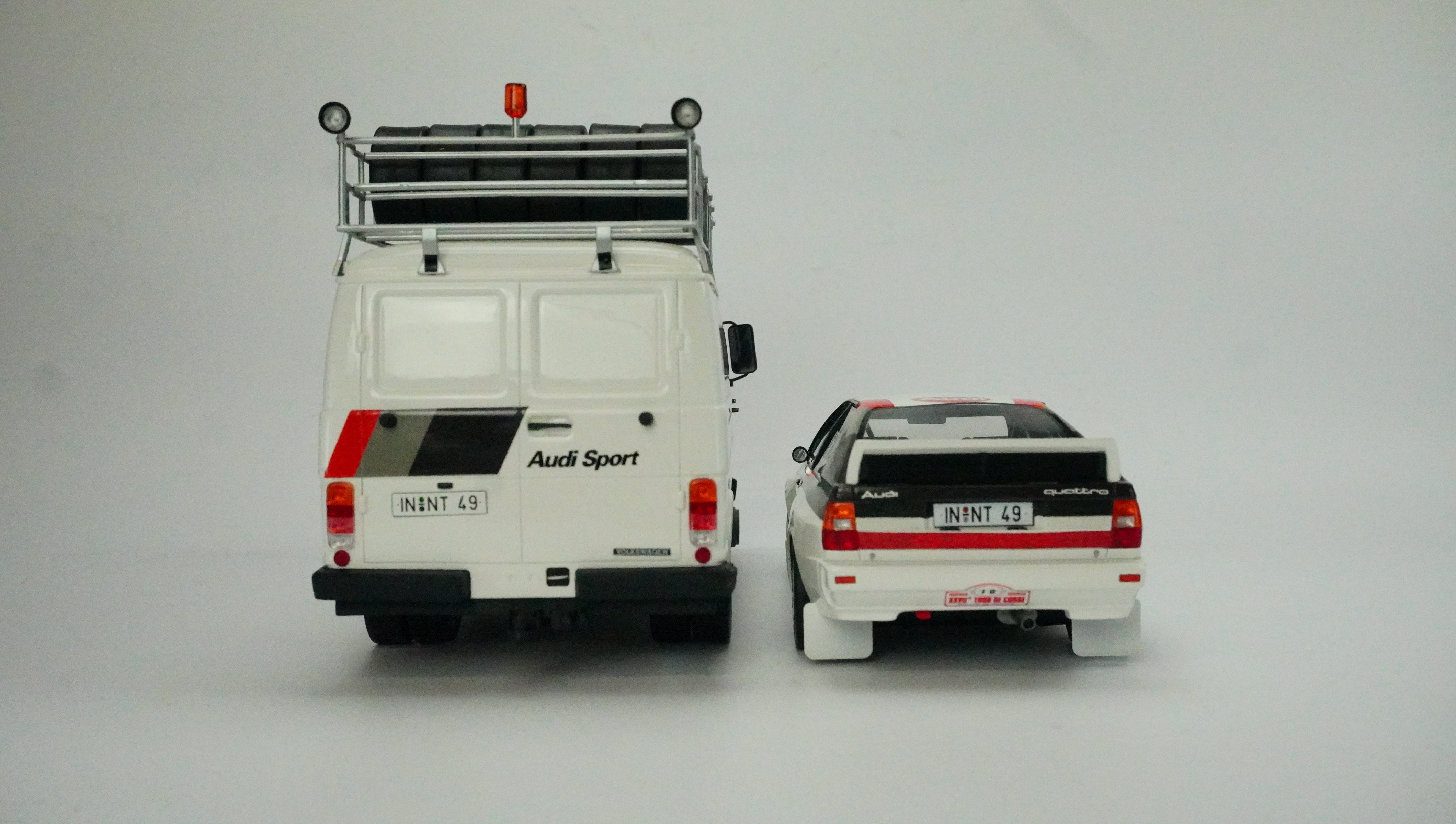 VW Transport & Audi Quattro A2 Rally Nr.10 & Anhänger Set Limited 1:18