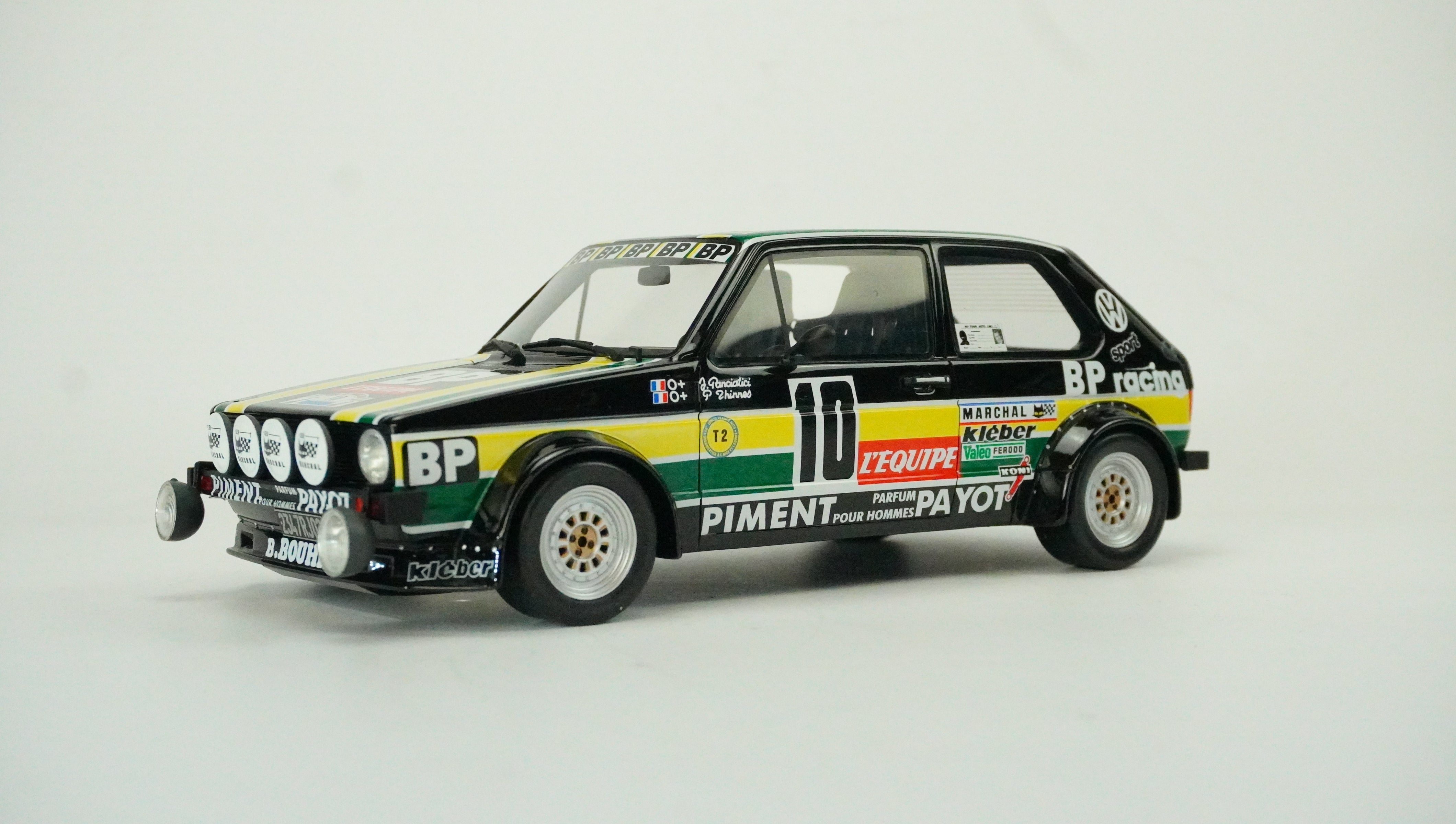 VW Transport & VW Golf MK1 GTI Rally Nr.10 & Anhänger Set Limited 1:18