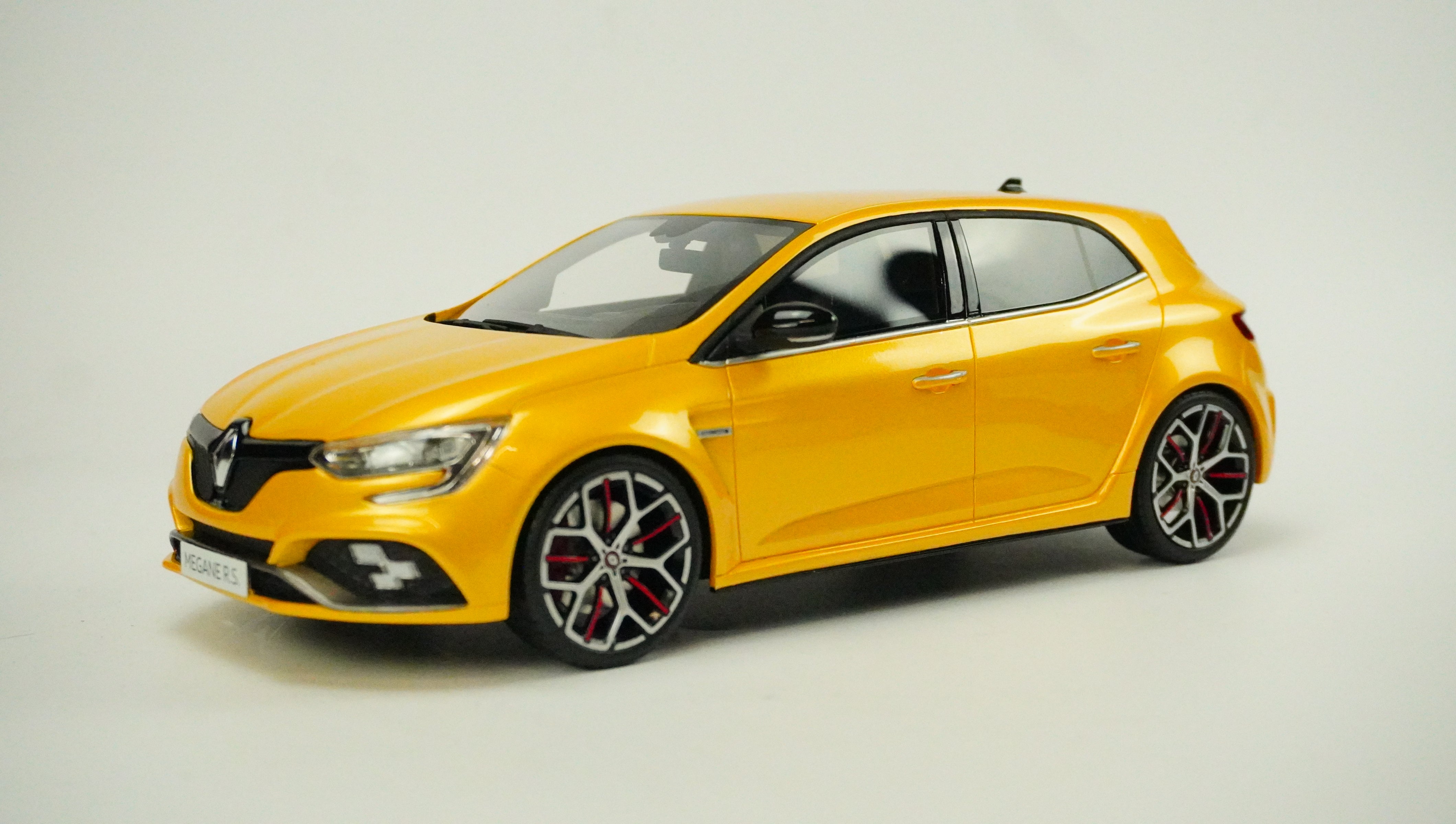 Renault Megane RS Trophy Limited 2018 1:18