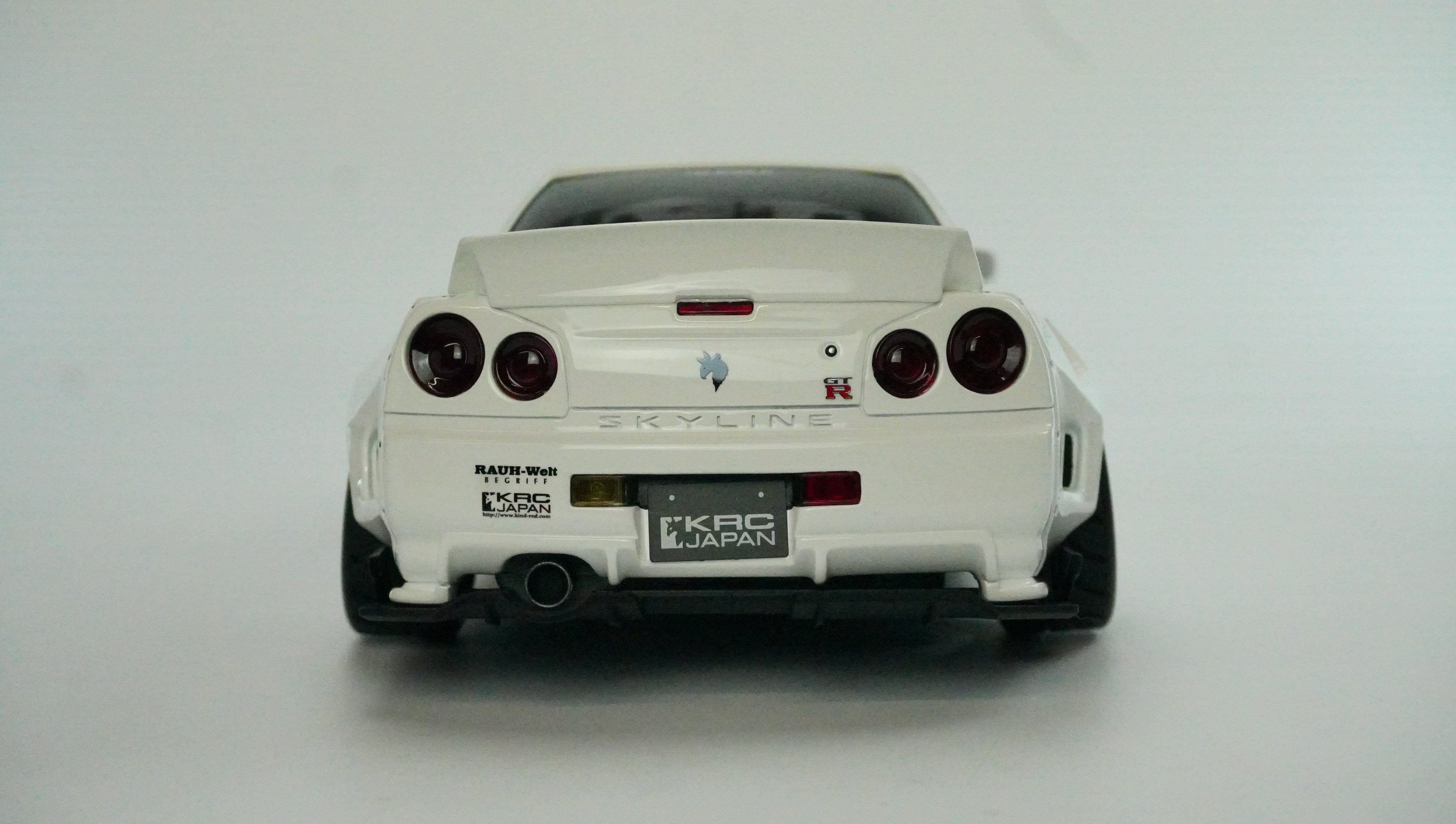 Nissan Skyline GT-R (R34) KRC limitiert 1:18