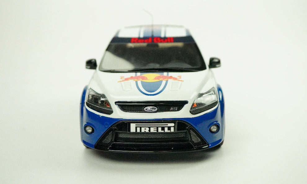 Pirelli RedBull blau 1:18 lieferbar