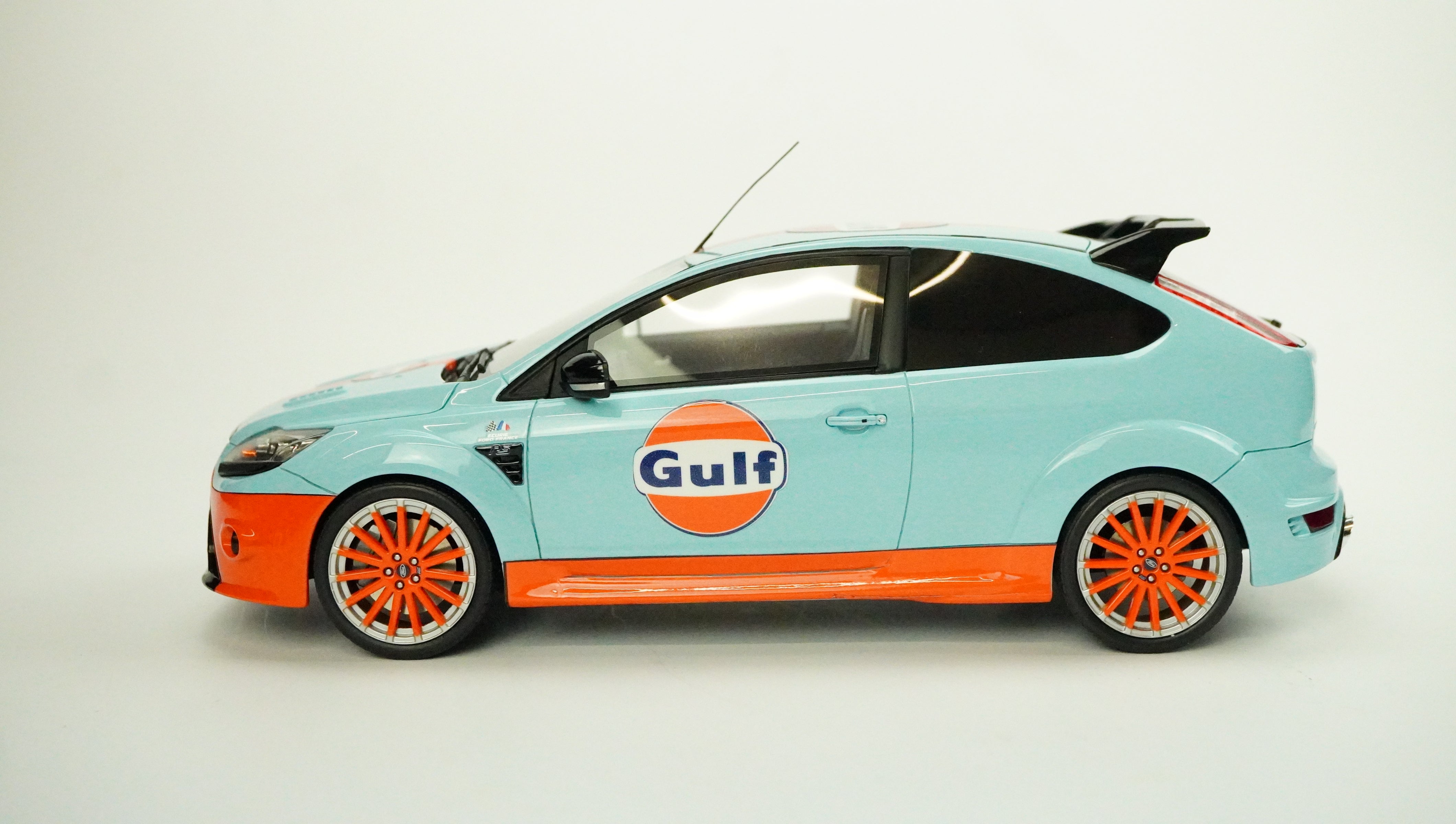 Ford Focus RS MK2 Gulf Limited Rarität 2010 1:18