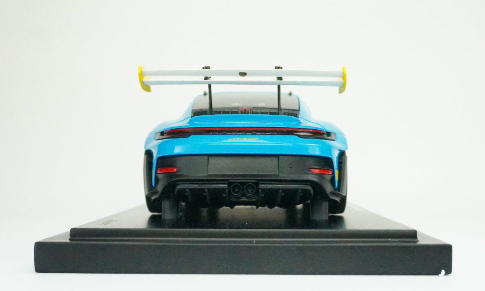 Porsche 911 (992) GT3 RS Tribute Limited (incl. Showcase) 1:18