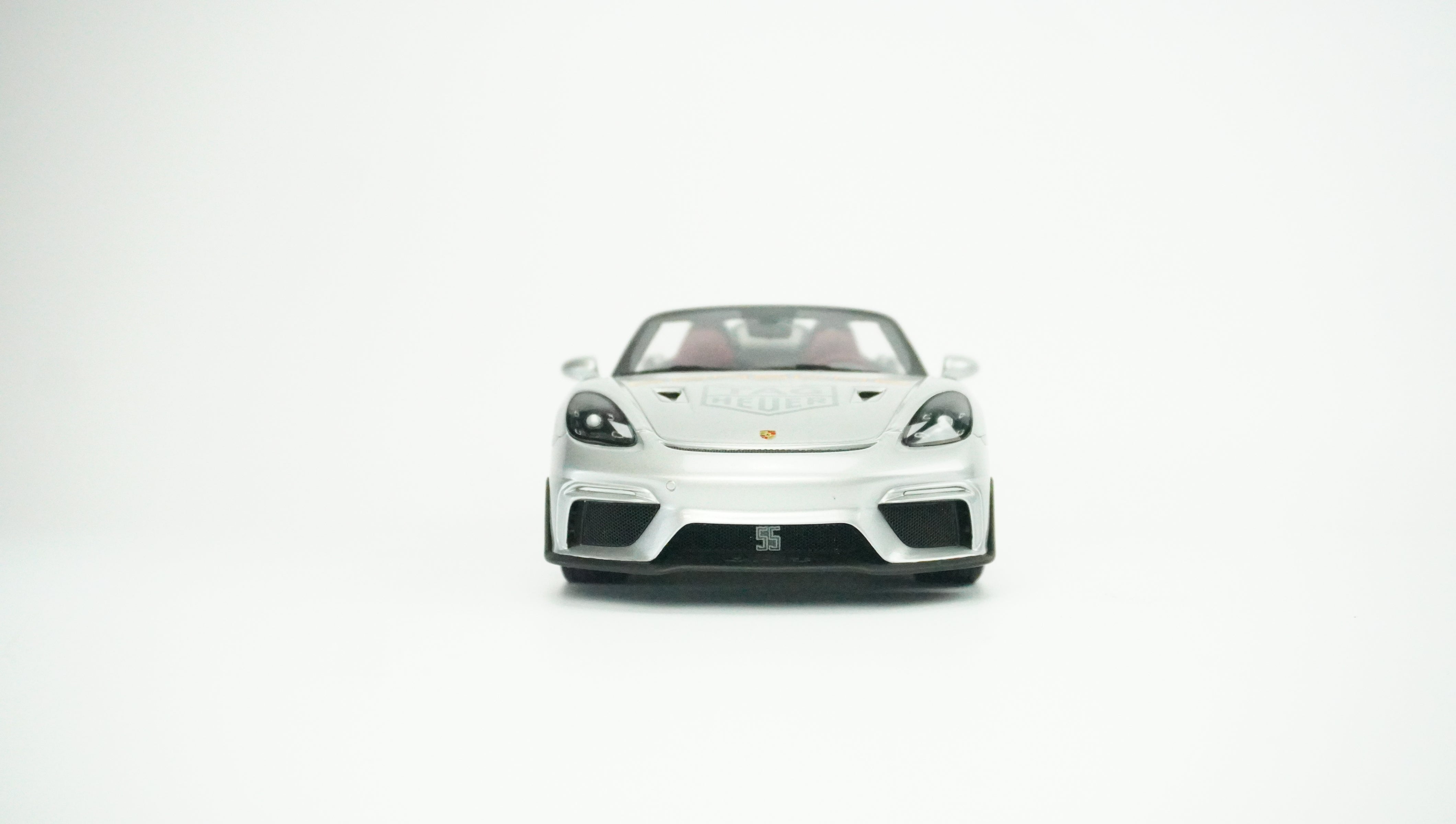 Porsche 718 (982) Spyder Nr.55 Limited 1:18