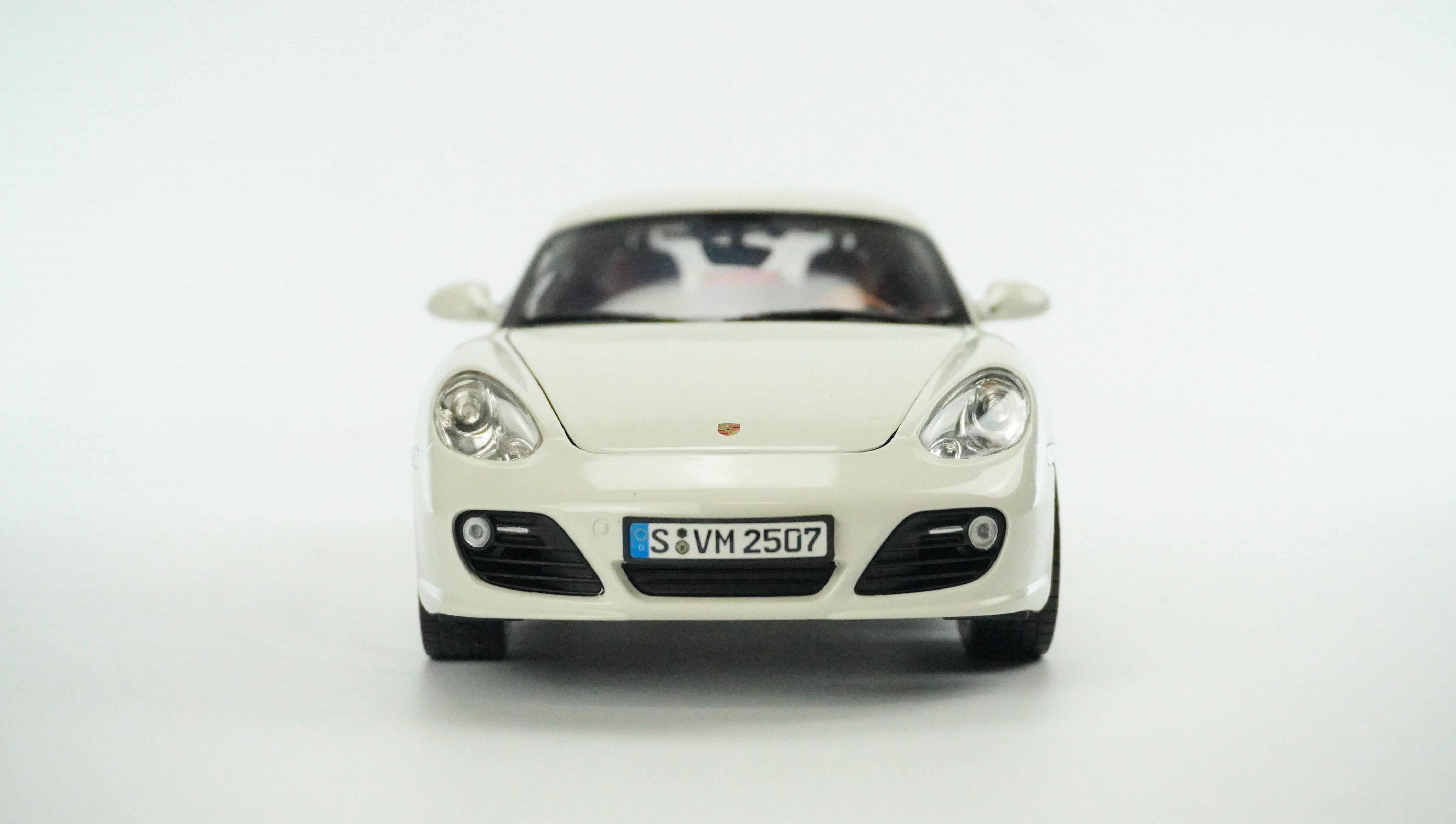 Porsche Cayman S 1:18