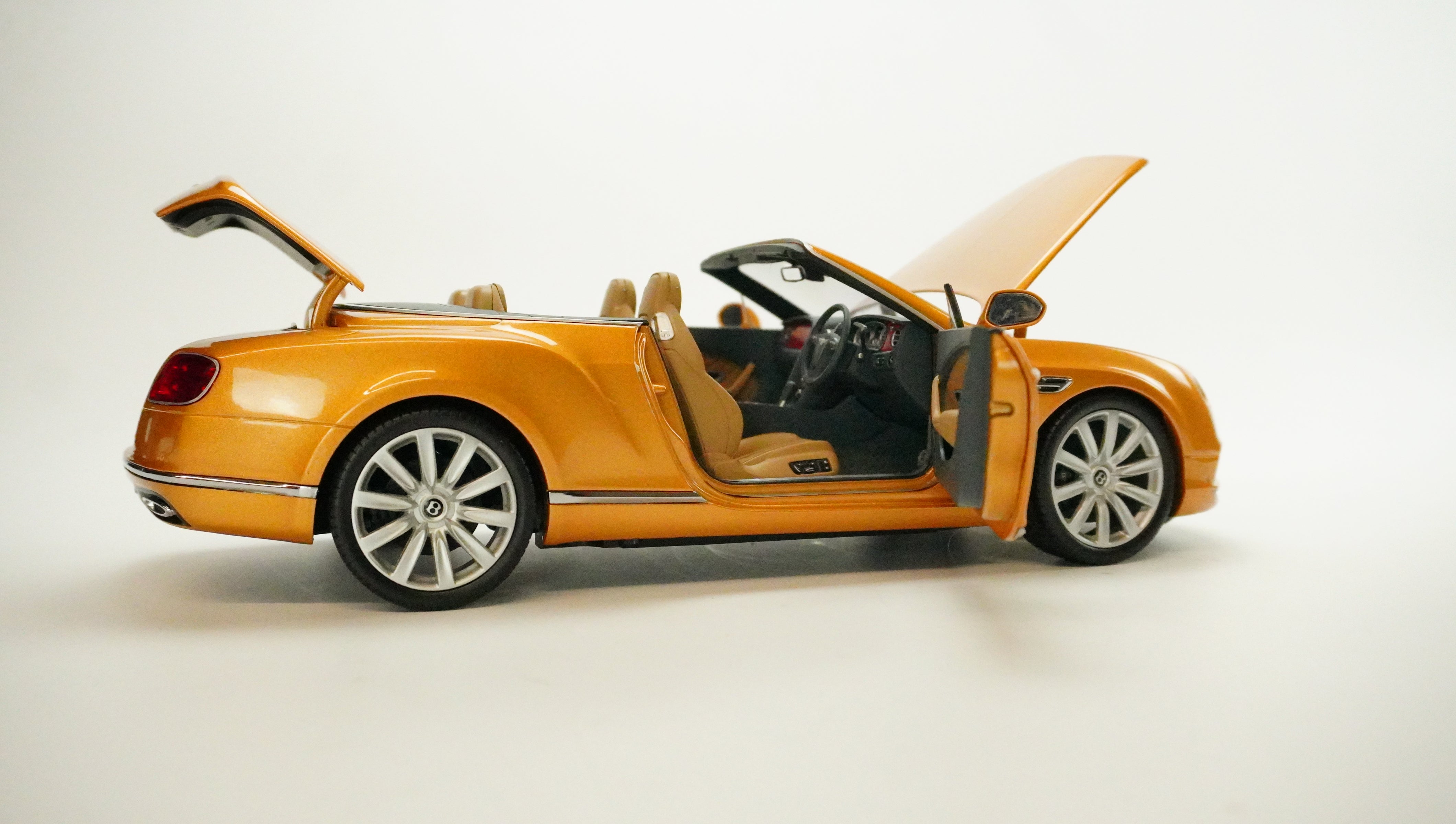 Bentley Continental GT Cabrio 2016 1:18