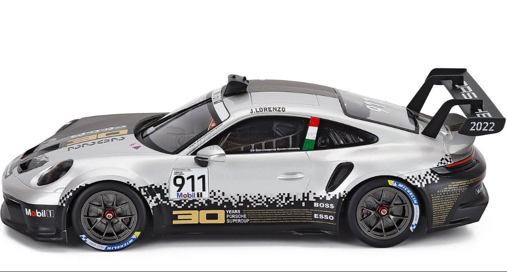 Porsche 911 GT3 Racing Nr.911 (Jorge Lorenzo) Limited 1:18