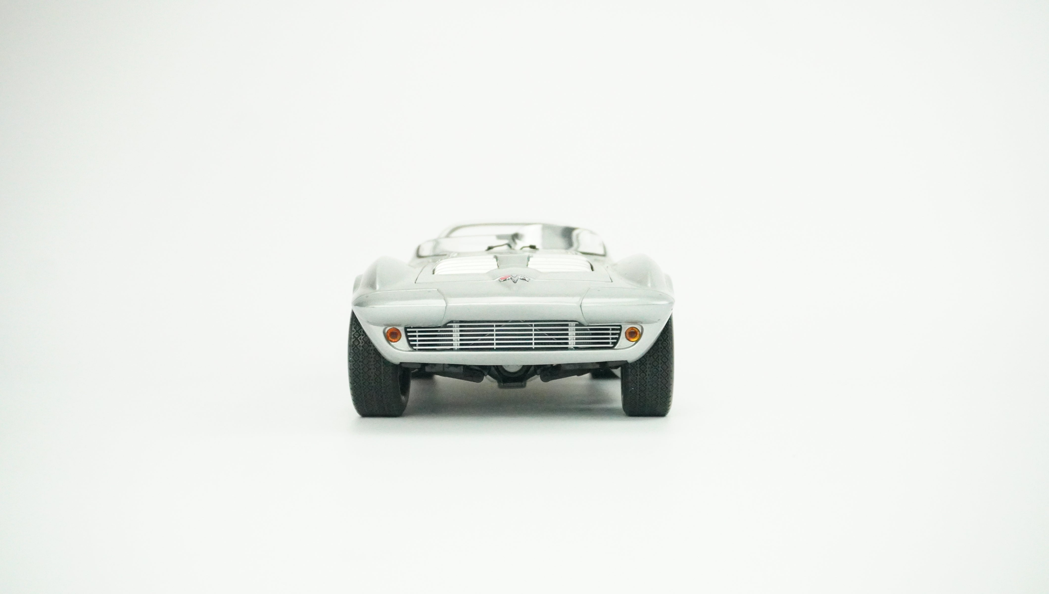 Chevrolet Corvette Grand Sport 1:18