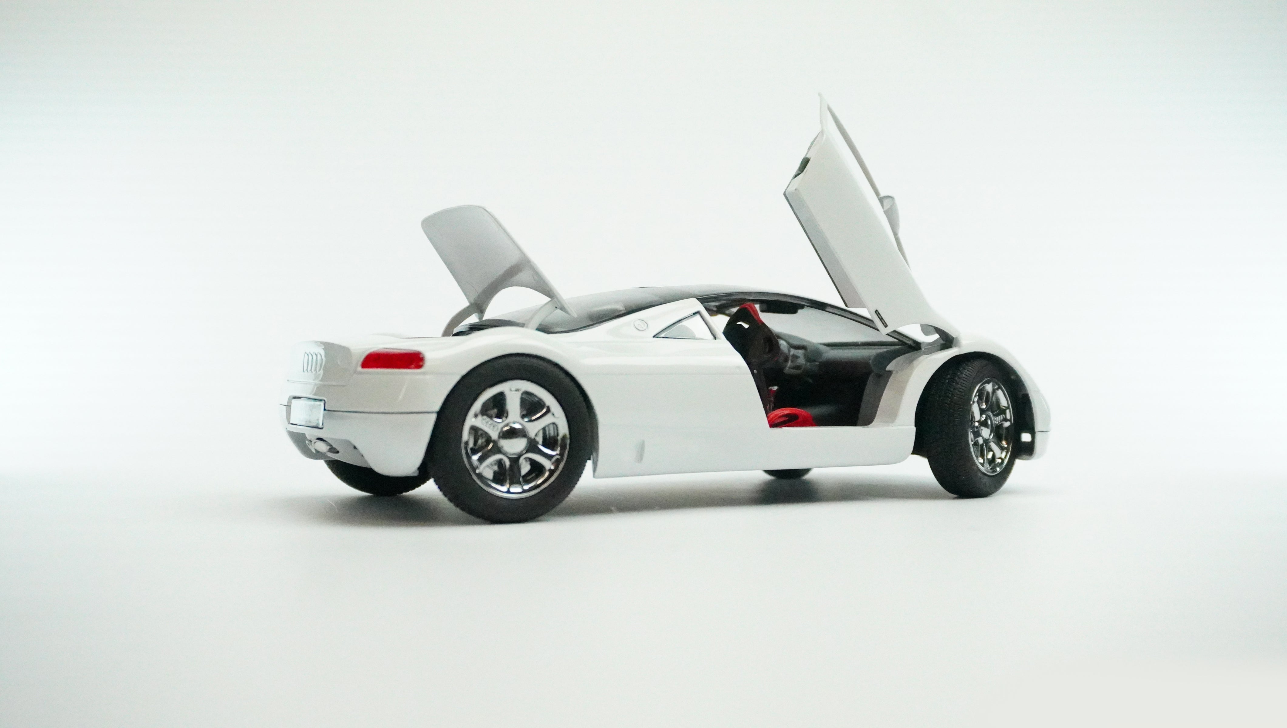 Audi Avus Quattro 1:18