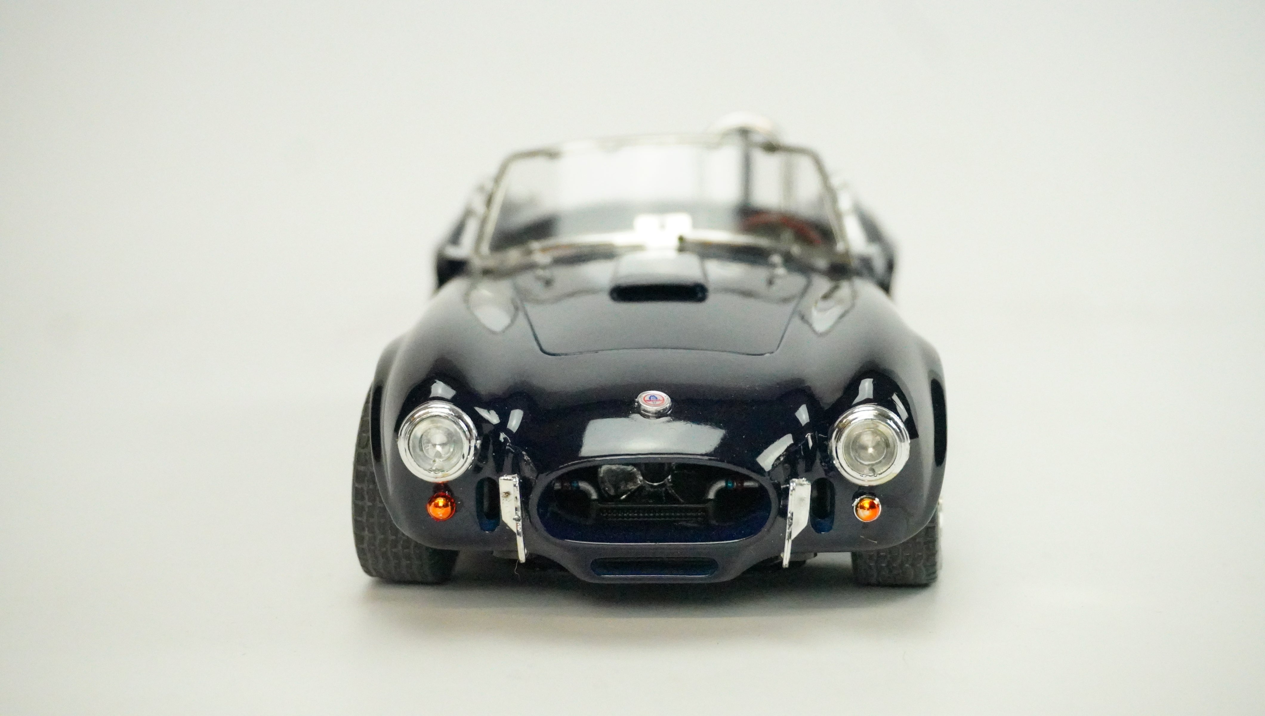 Shelby Cobra 427 S/C 1964 1:18