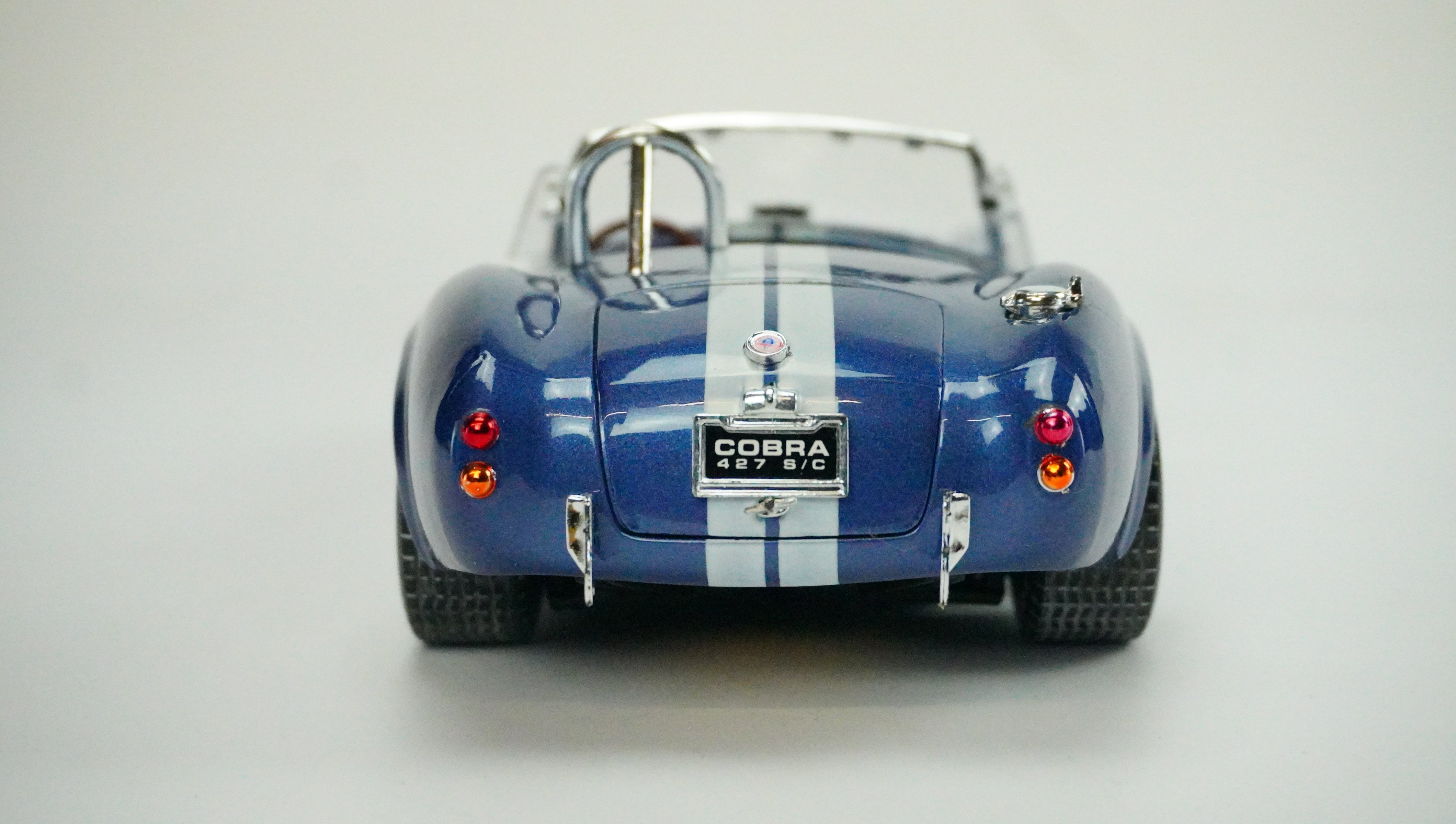 Shelby Cobra 427 S/C 1964 1:18