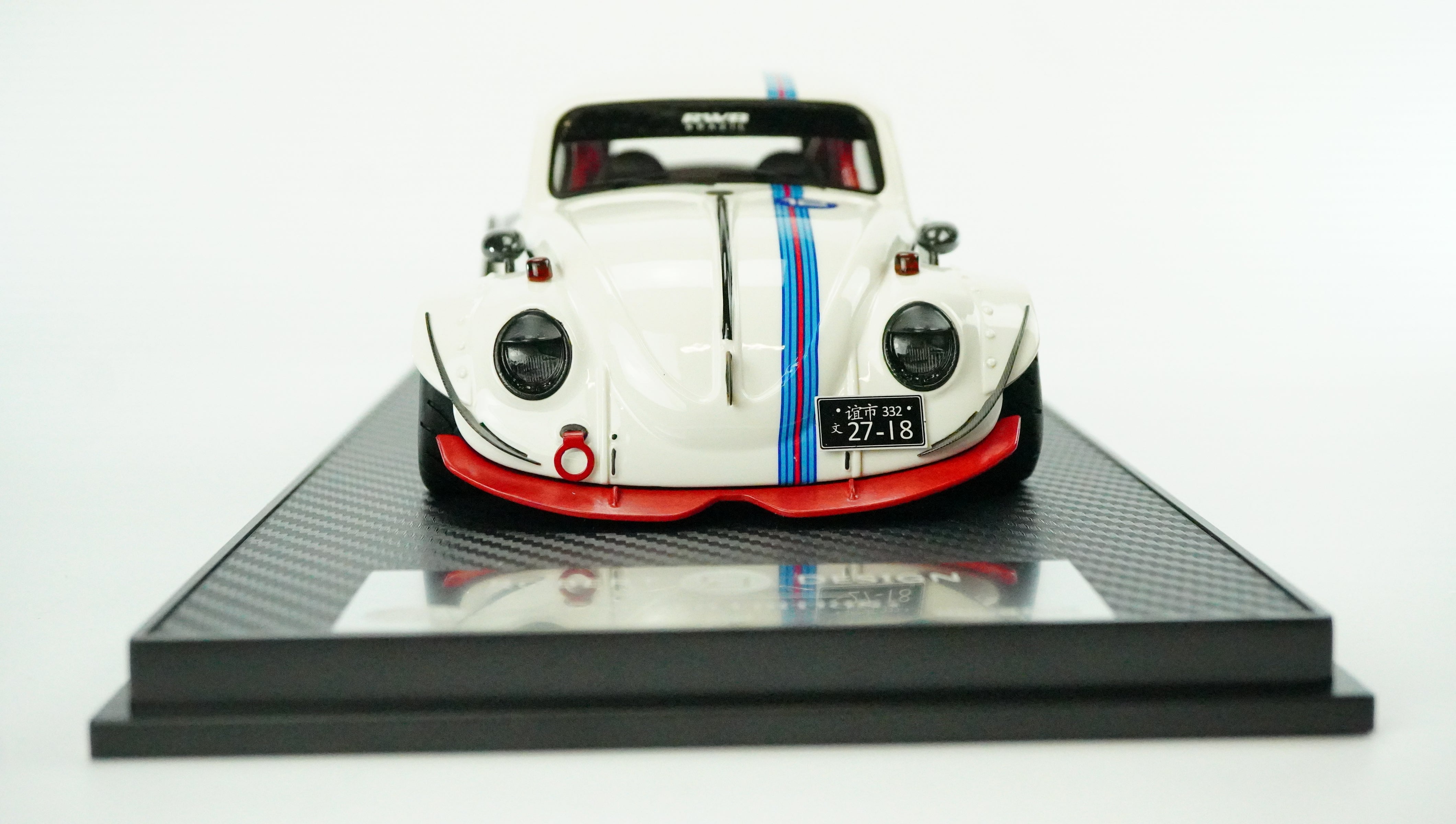 VW Käfer RWB Martini Racing Nr.12 Limited (incl. Showcase) 1:18