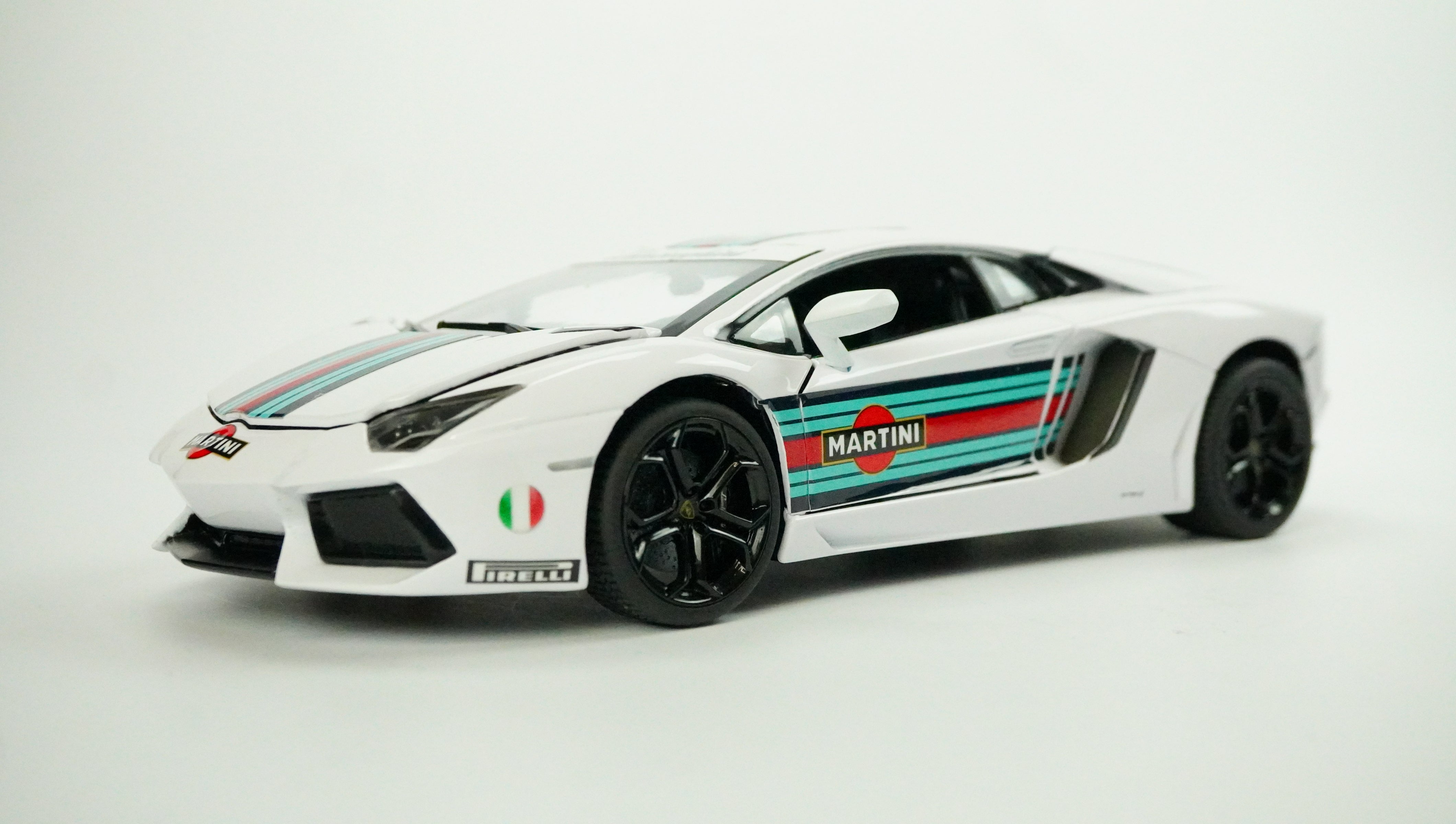 Lamborghini Aventador LP700-4 Martini Racing Nr.3 Rarität 1:18