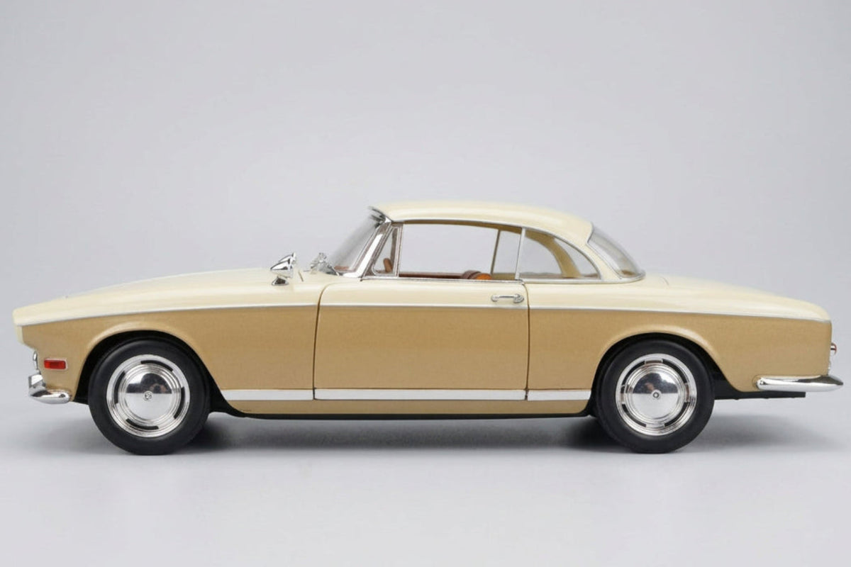 Gelb Yellow Sammler Automodelle 1:18