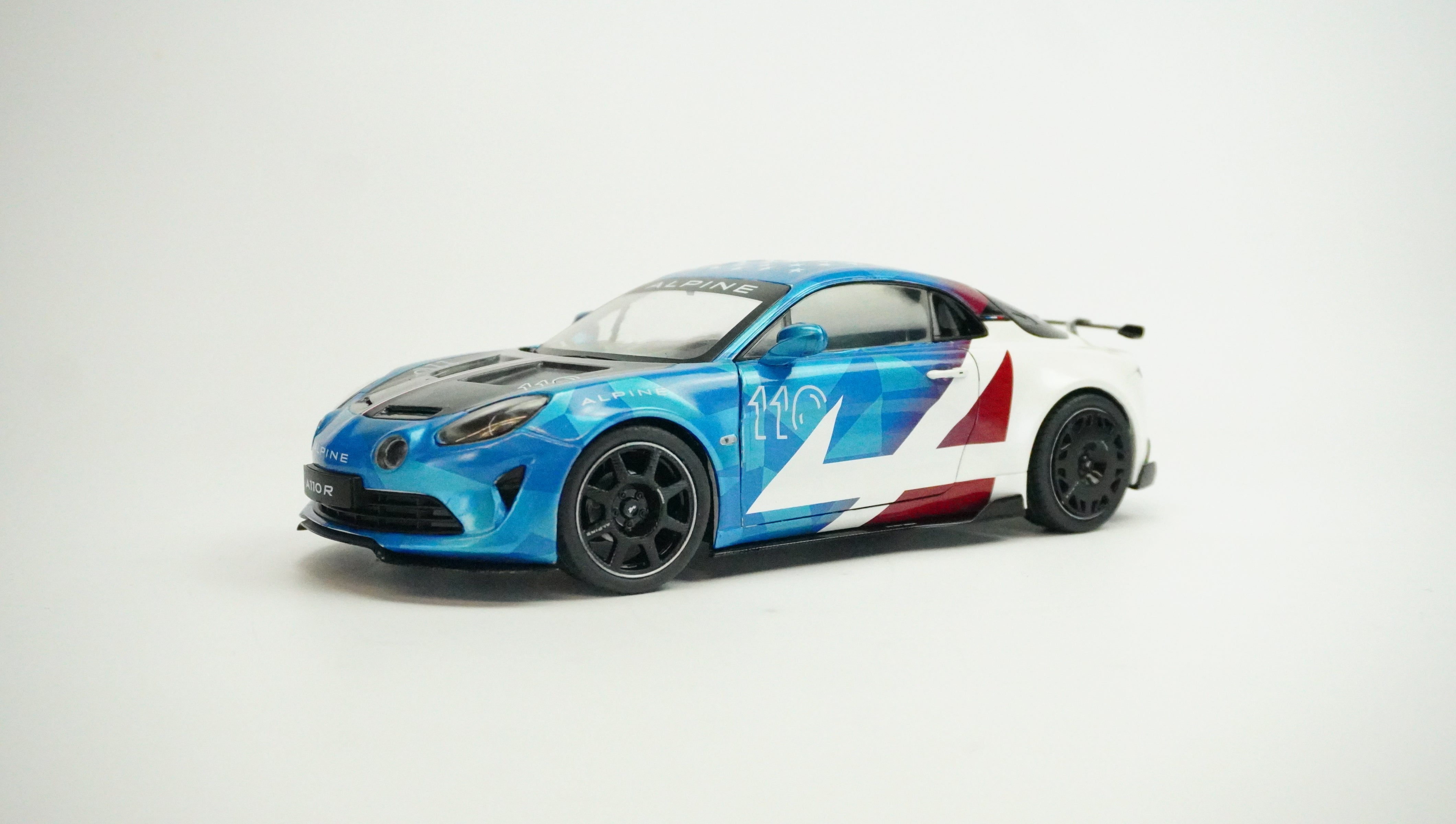 Alpine A110 Radicale 2023 1:18