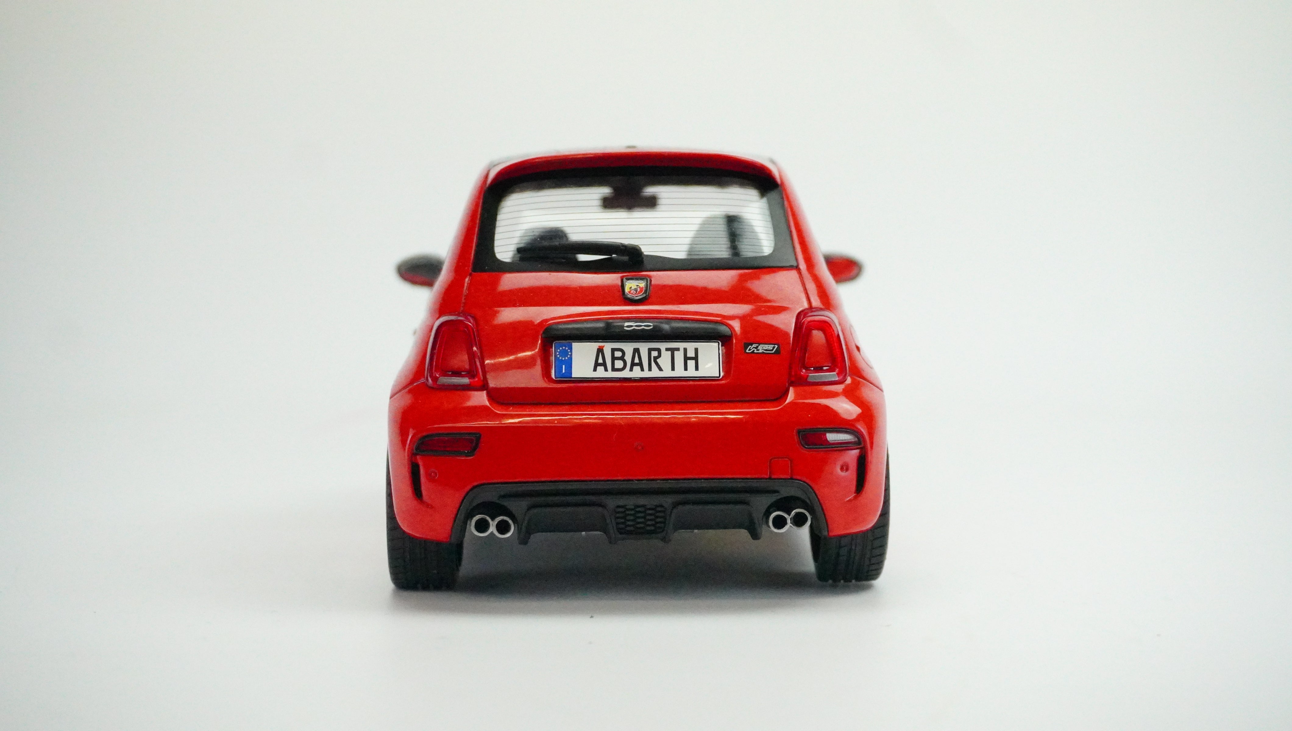 Fiat Abarth F595 Works 1:18