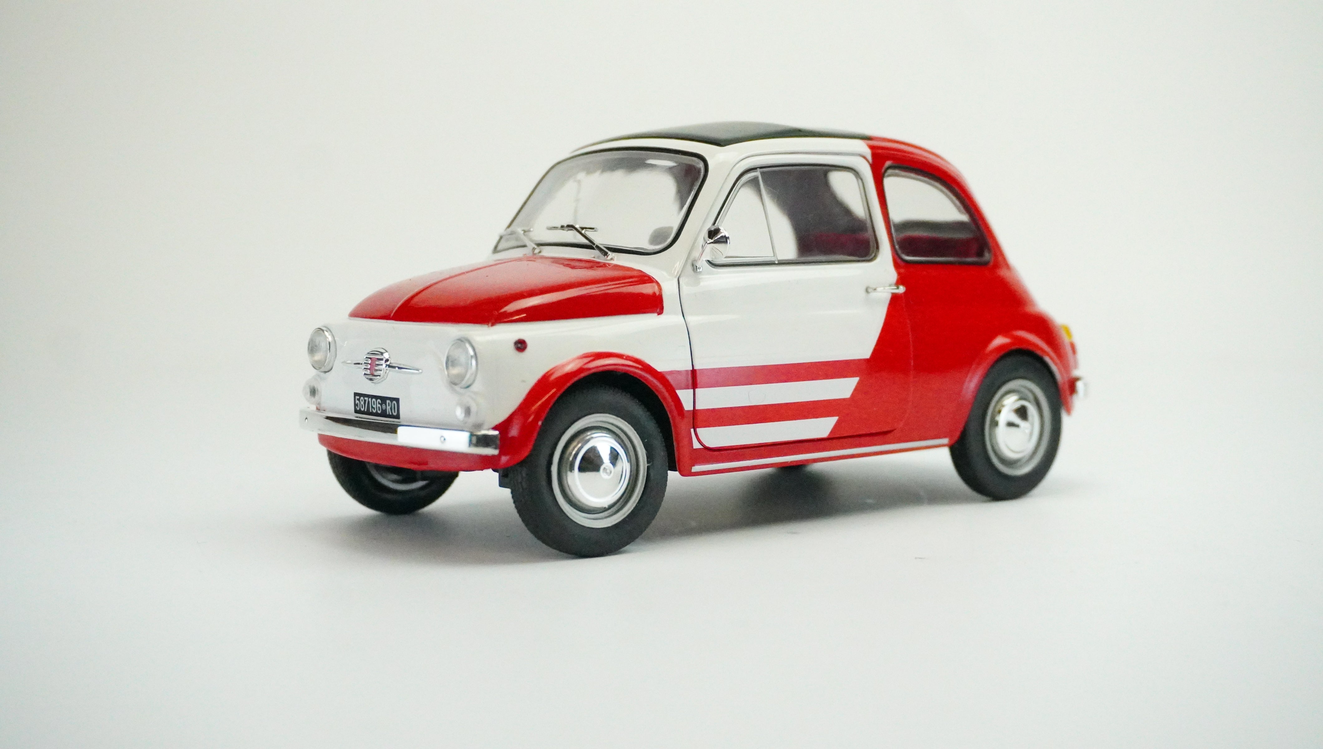Fiat 500 L 1969 1:18