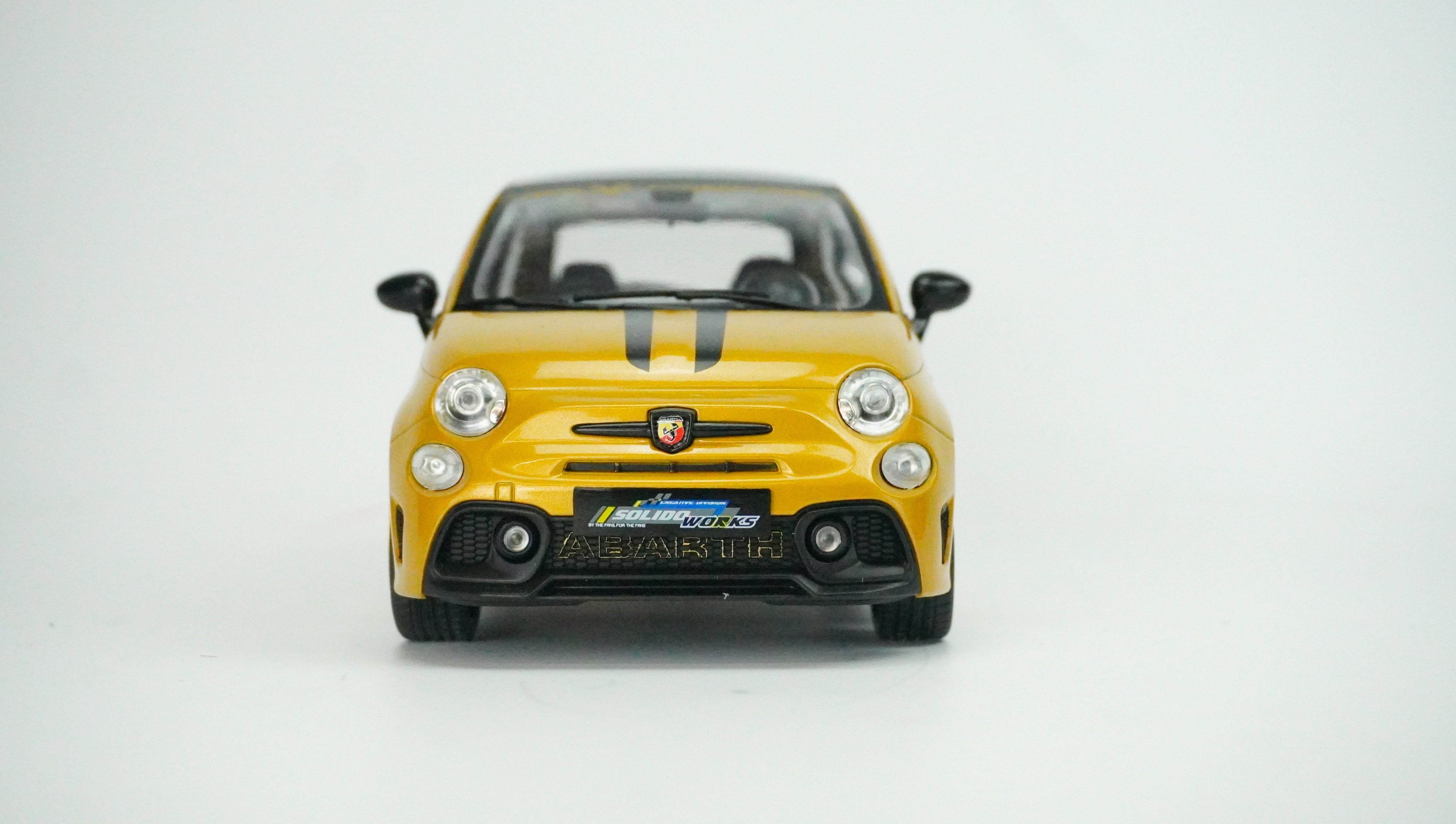 Fiat Abarth F595 Works 2024 1:18