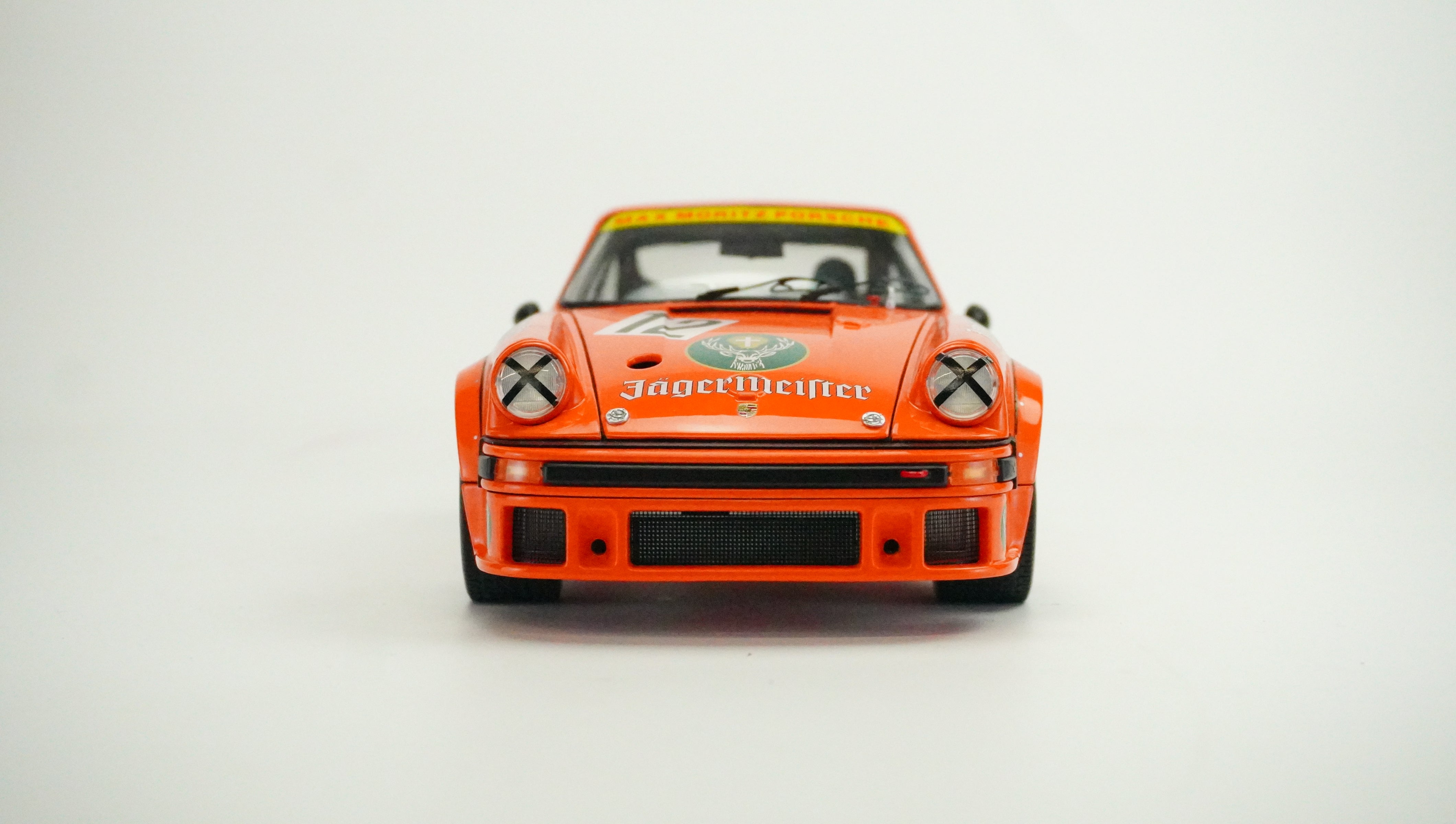 Porsche 934 RSR Jägermeister 12 1:18