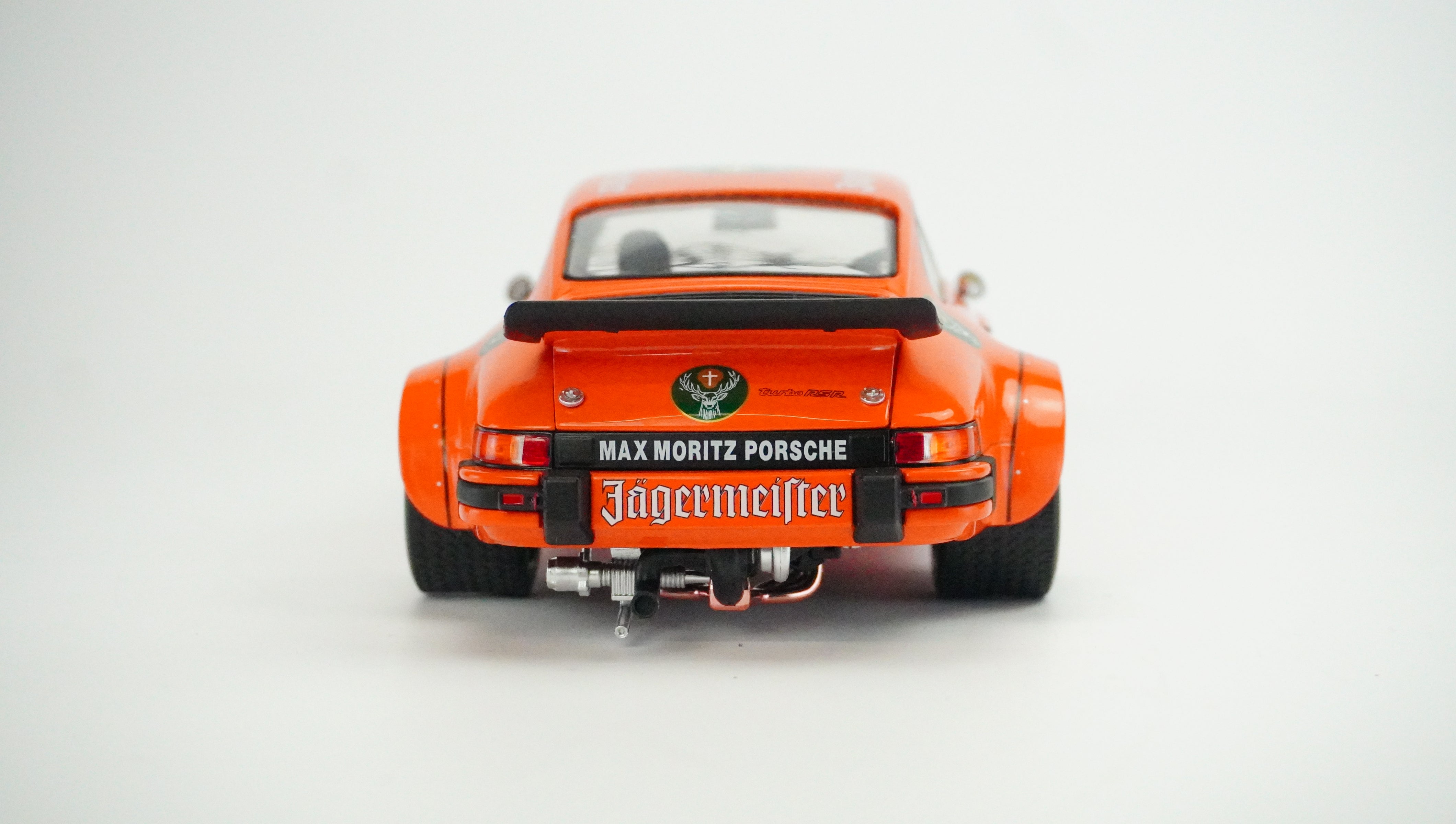 Porsche 934 RSR Jägermeister 12 1:18