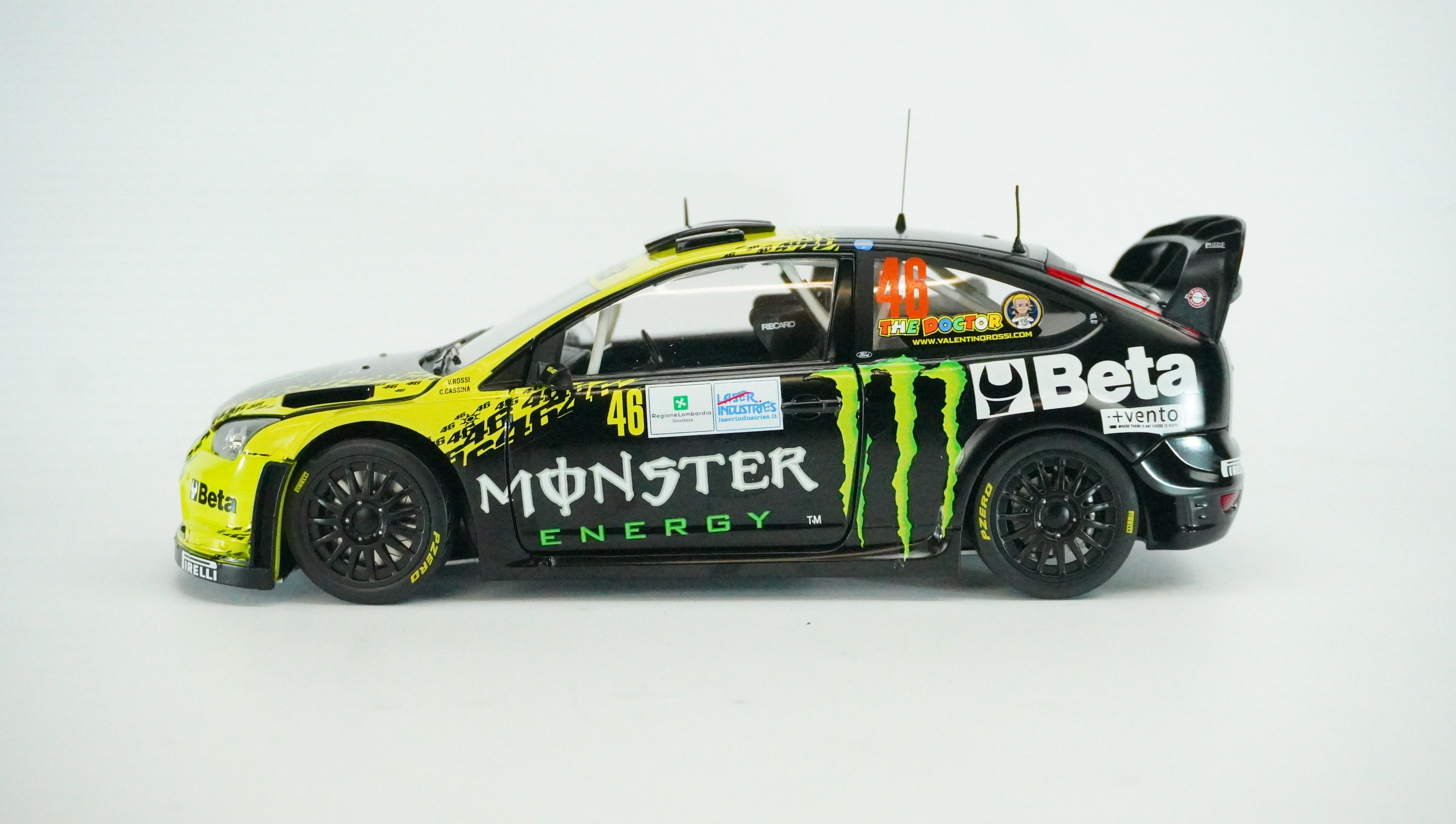 Ford Focus RS WRC8 Monster No. 46 1:18