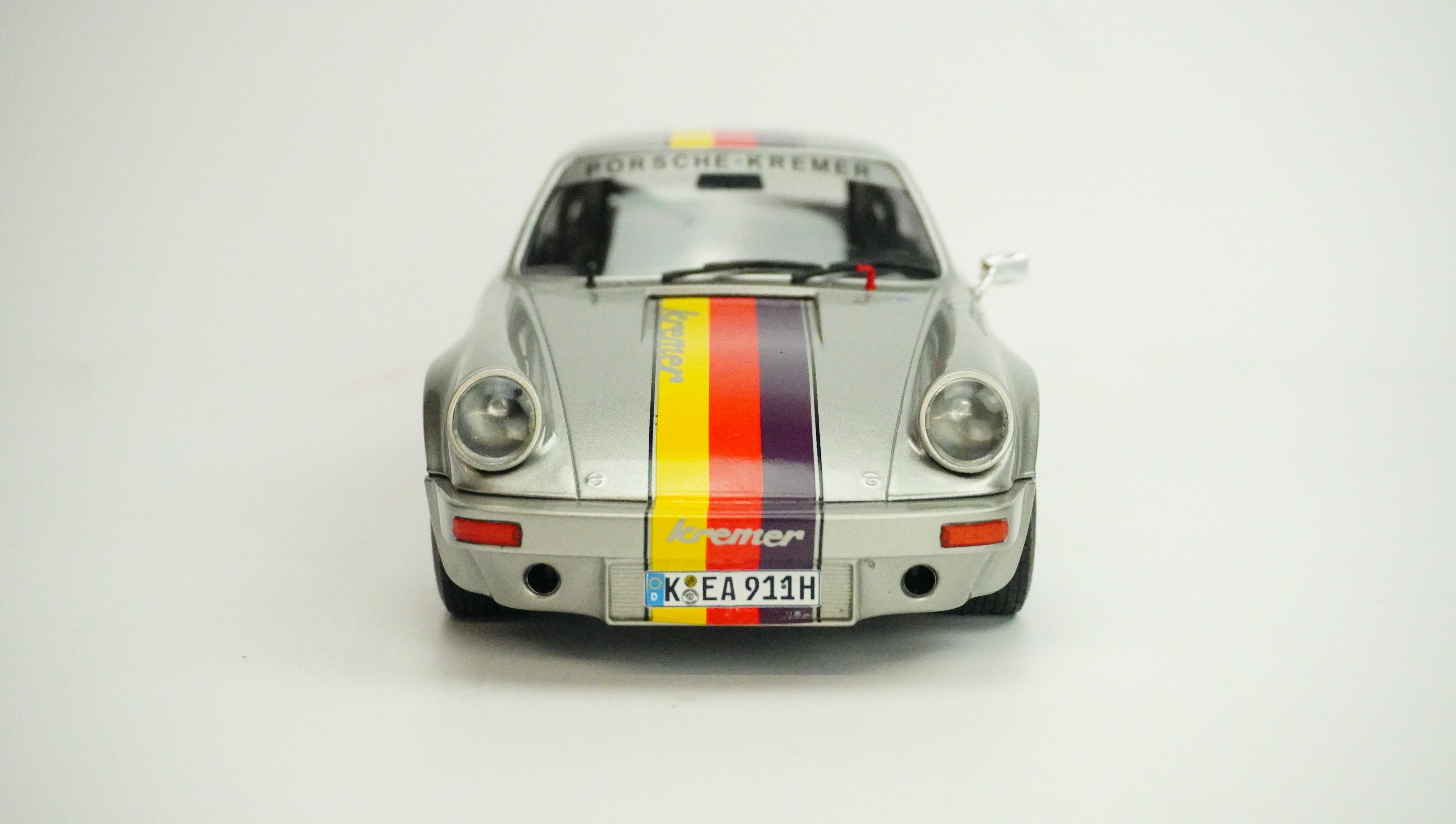 Porsche 911 RSR Kremer 1973 1:18