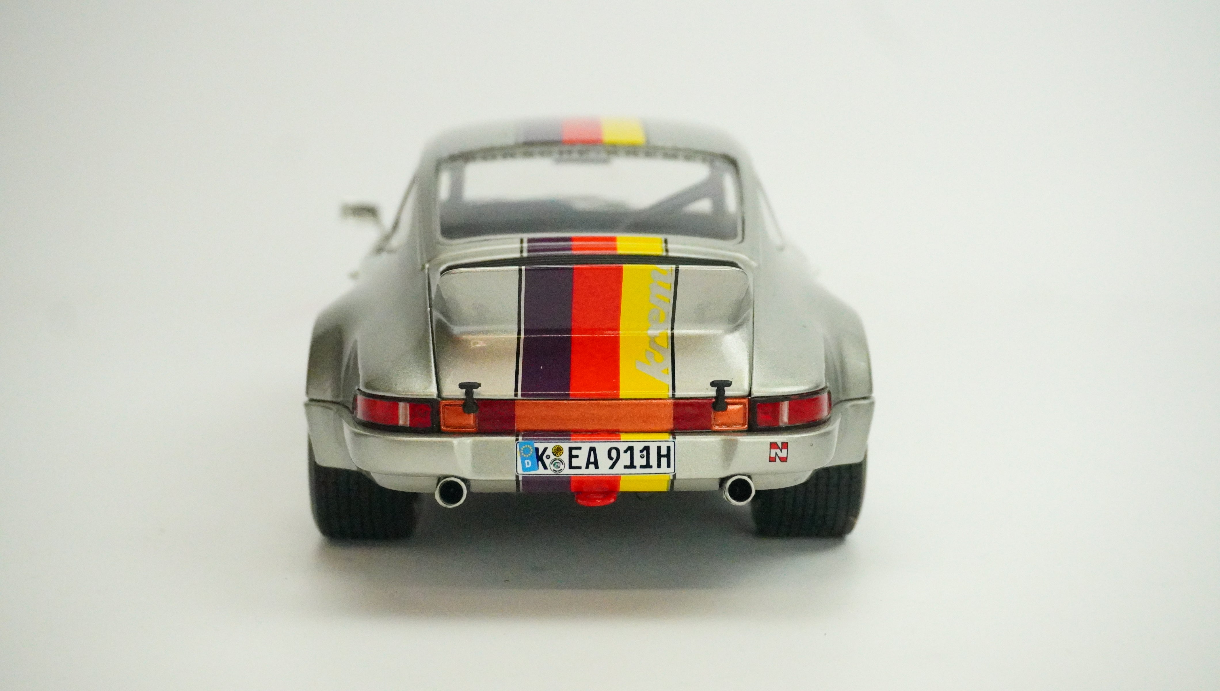 Porsche 911 RSR Kremer 1973 1:18
