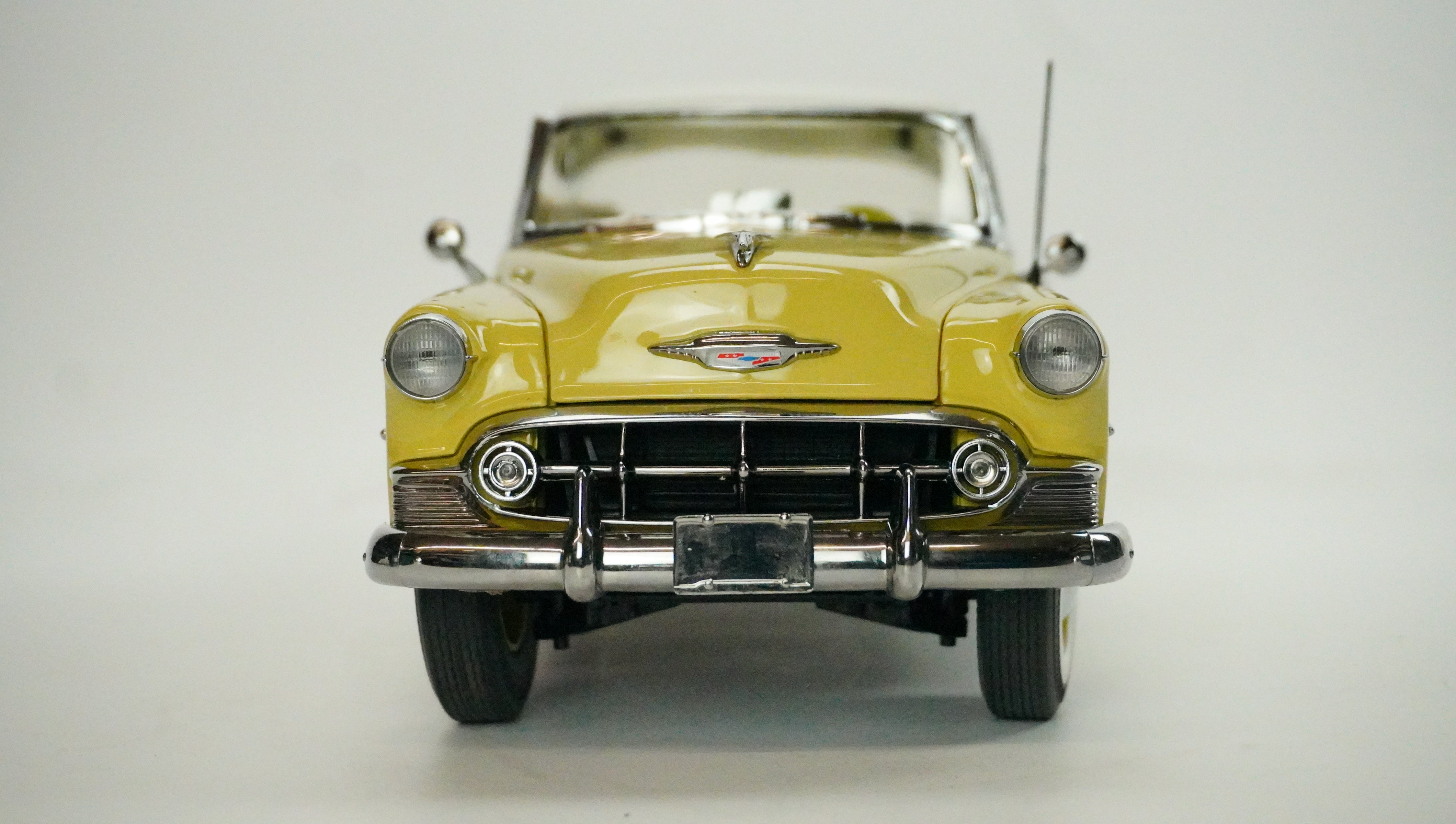 Chevrolet Bel Air Coupe 1953 1:18