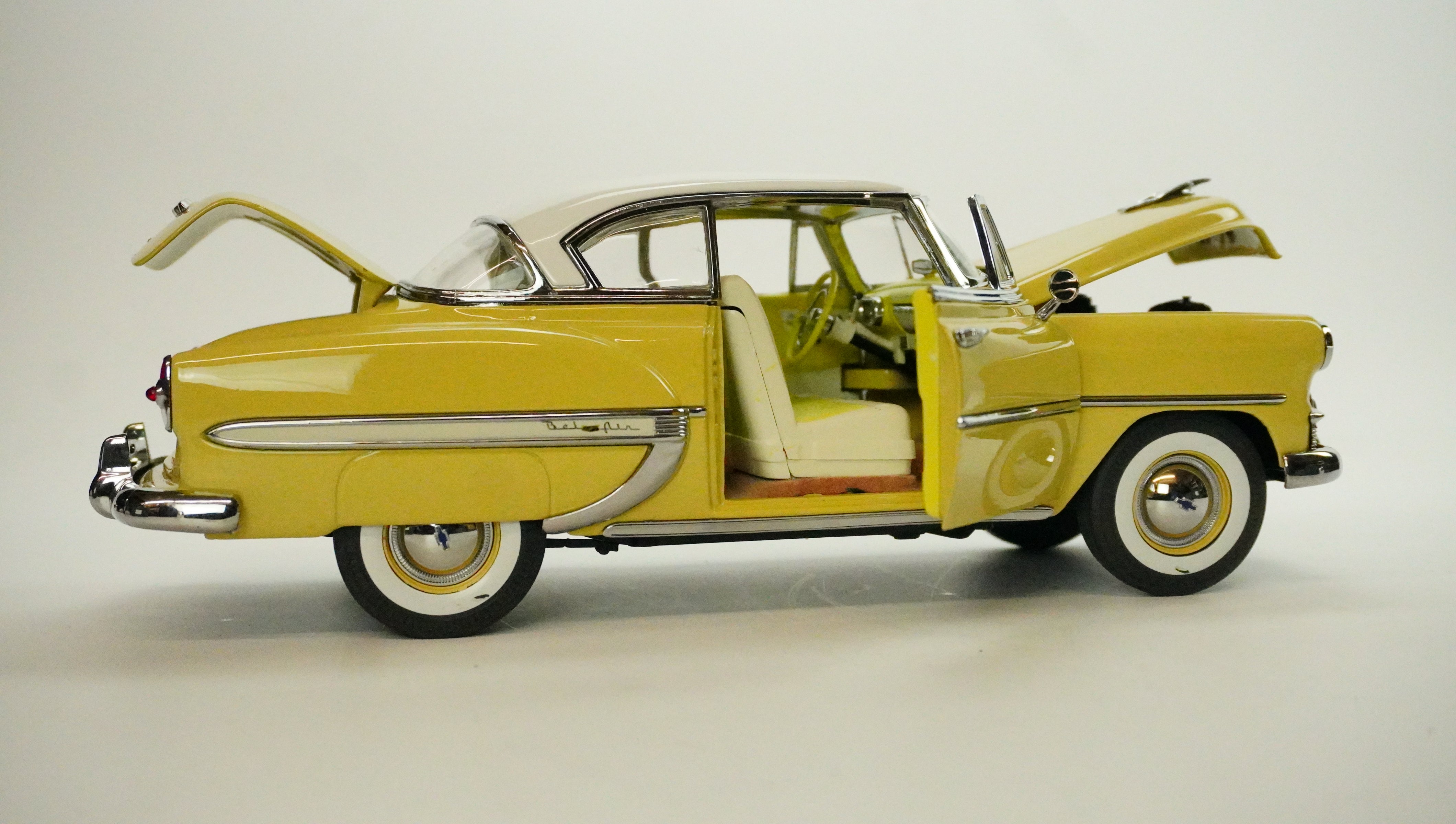Chevrolet Bel Air Coupe 1953 1:18
