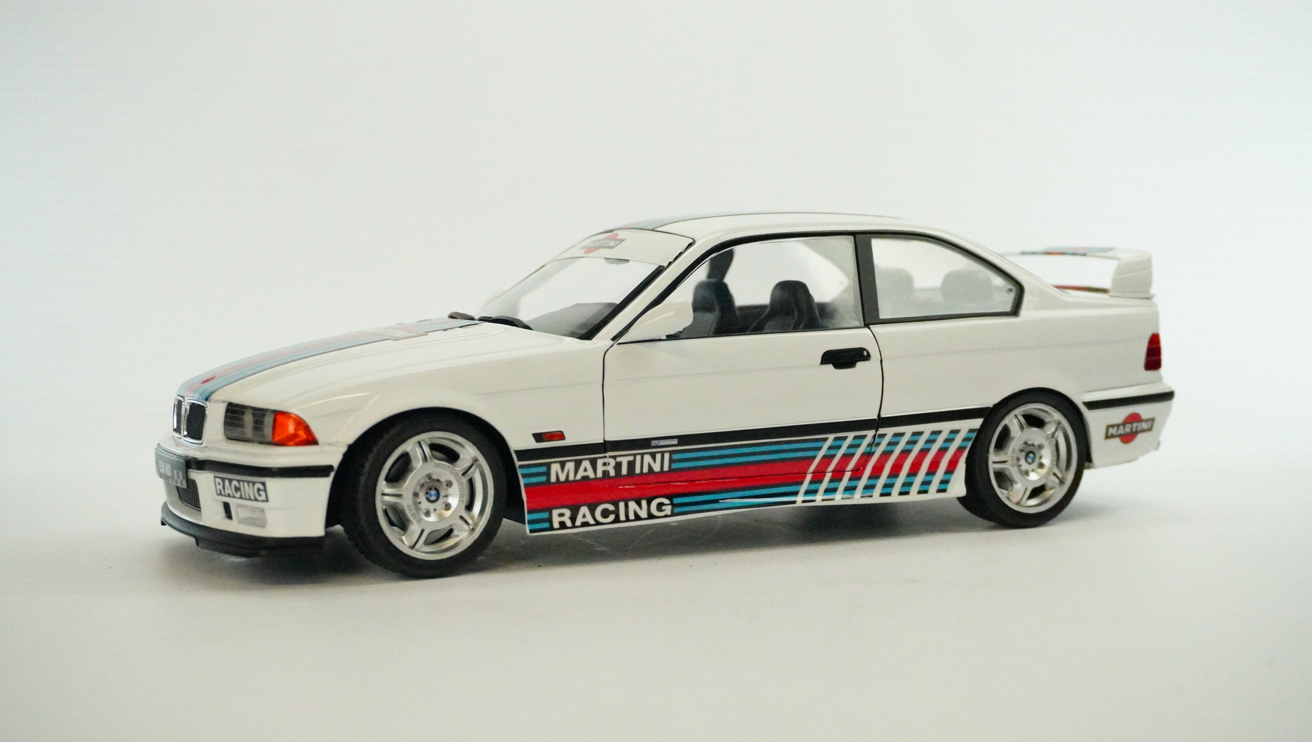 BMW E36 M3 Coupé Martini Rarität 1995 1:18