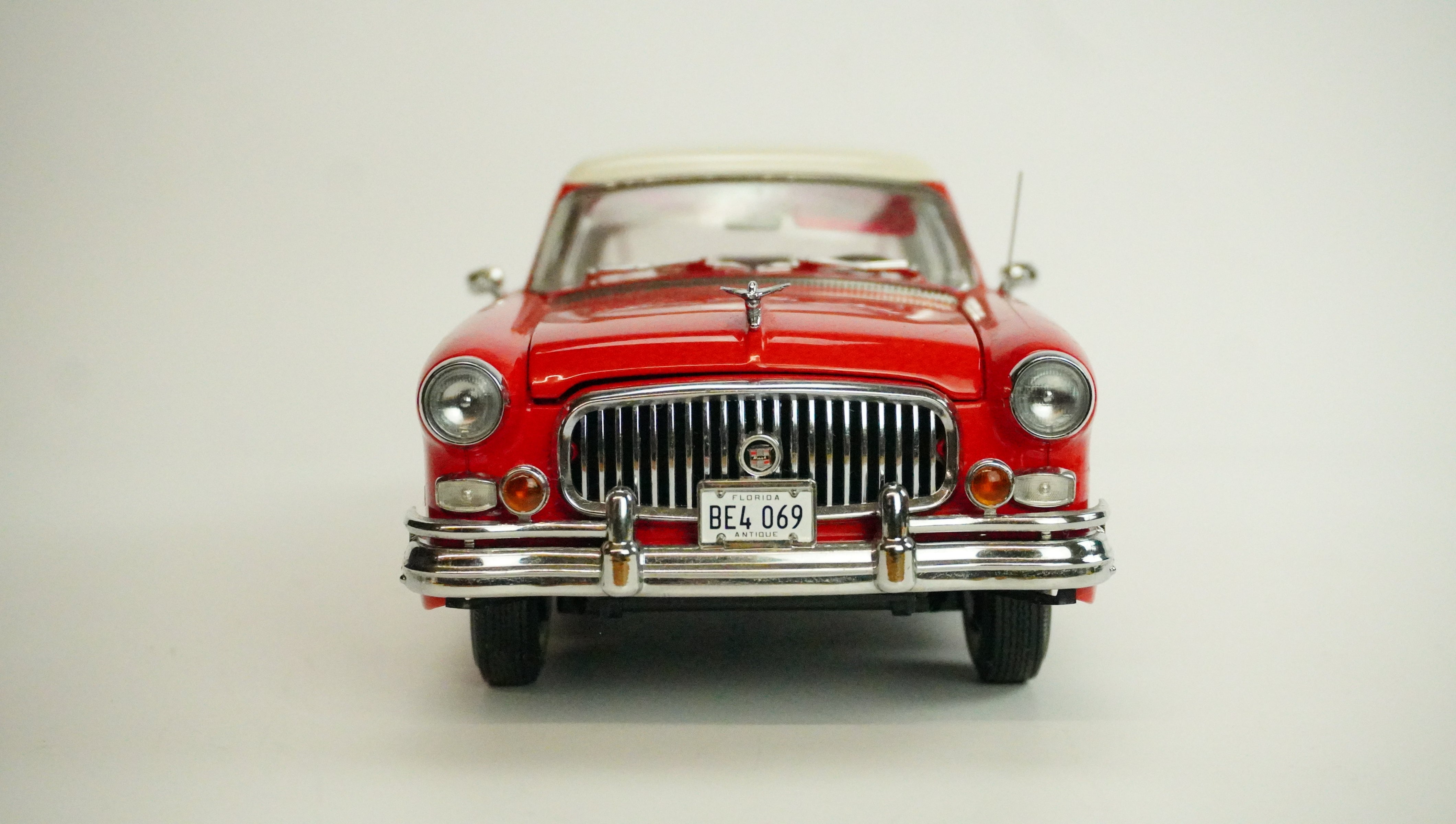 Nash Ambassador Airflyte 1952 1:18